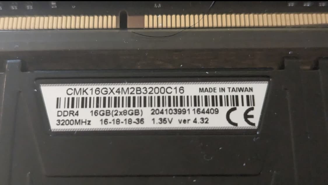 CORSAIR VENGEANCE LPX 16GB DDR4 3200 KIT (2X 8GB)