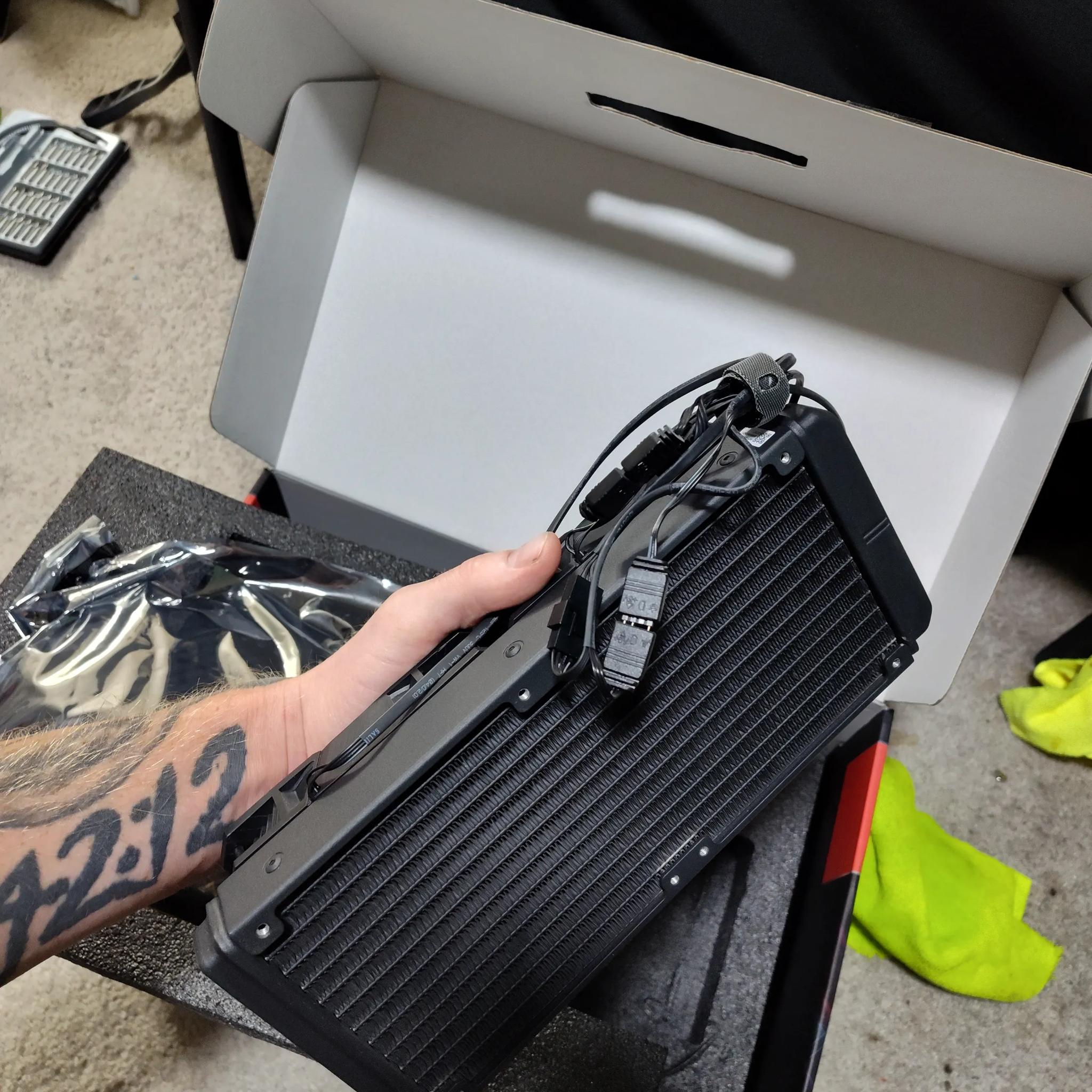 AMD Radeon 6900XT ROG STRIX gaming GPU