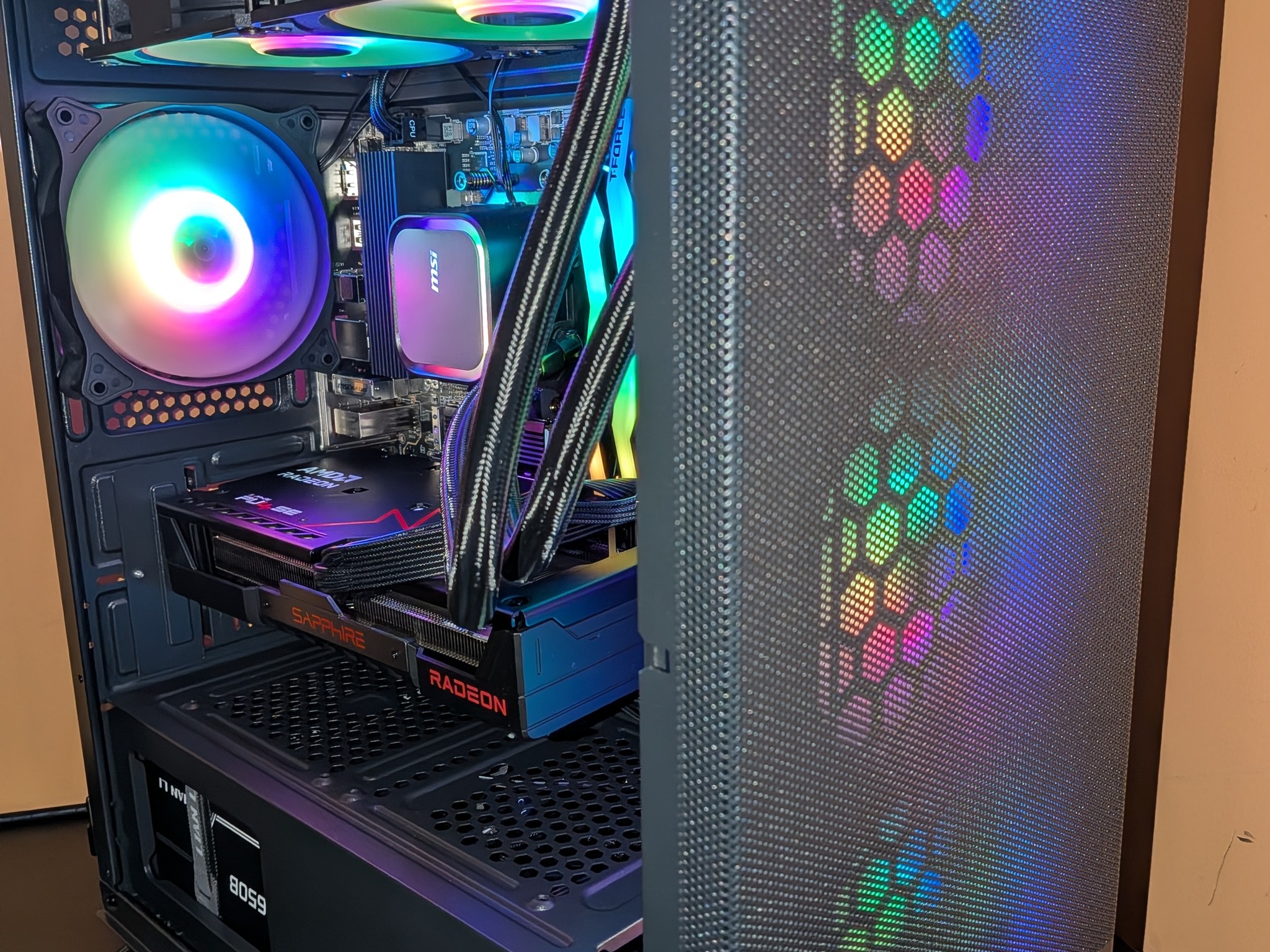 7500X3D | RX 9060 XT 16GB | 16GB | 1TB | 650W
