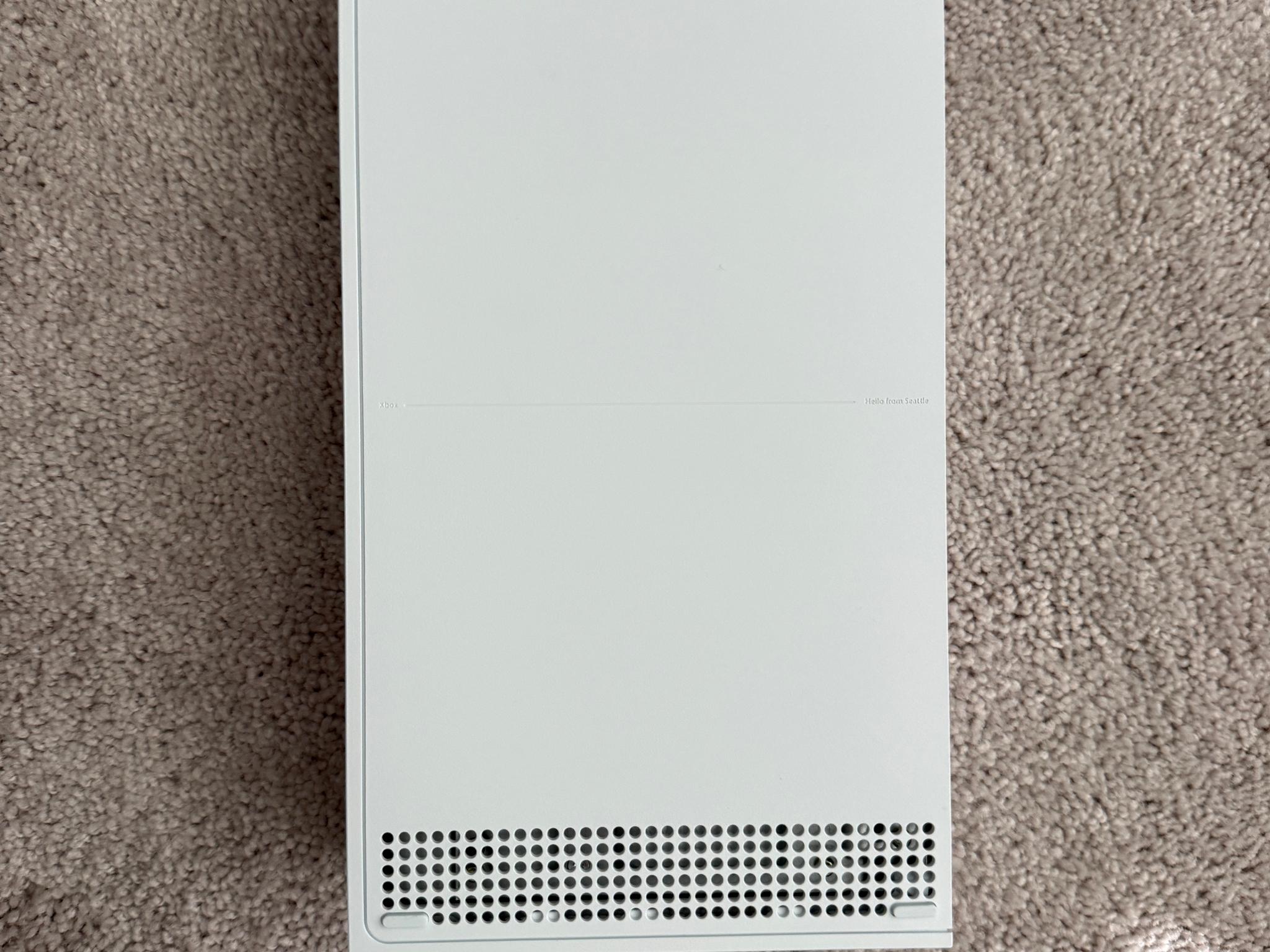 Xbox Series S - Like New!
