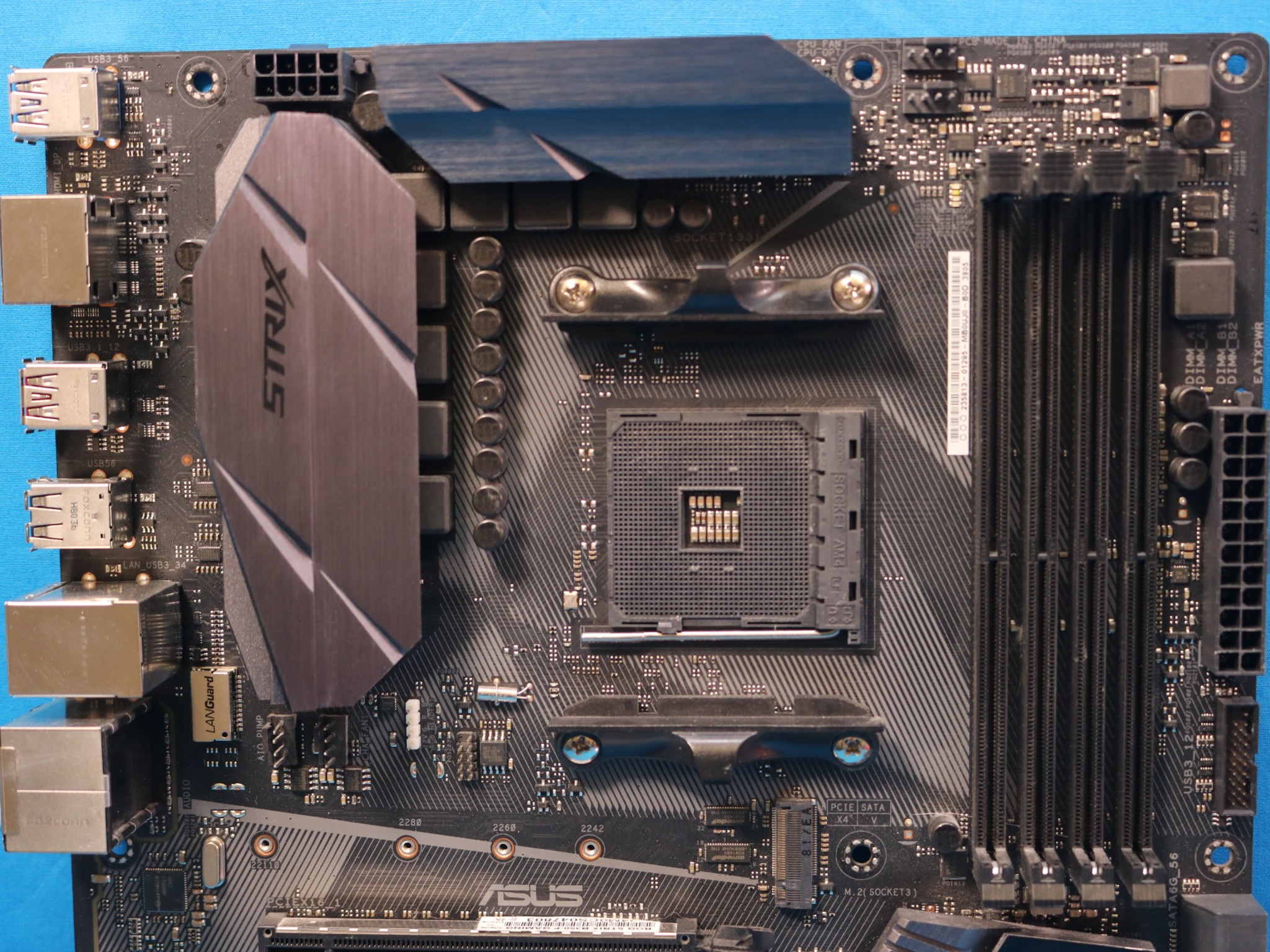 *Newest BIOS* ASUS ROG Strix B350-F Gaming AMD Socket AM4 DDR4 ATX Desktop Motherboard & I/O Shield