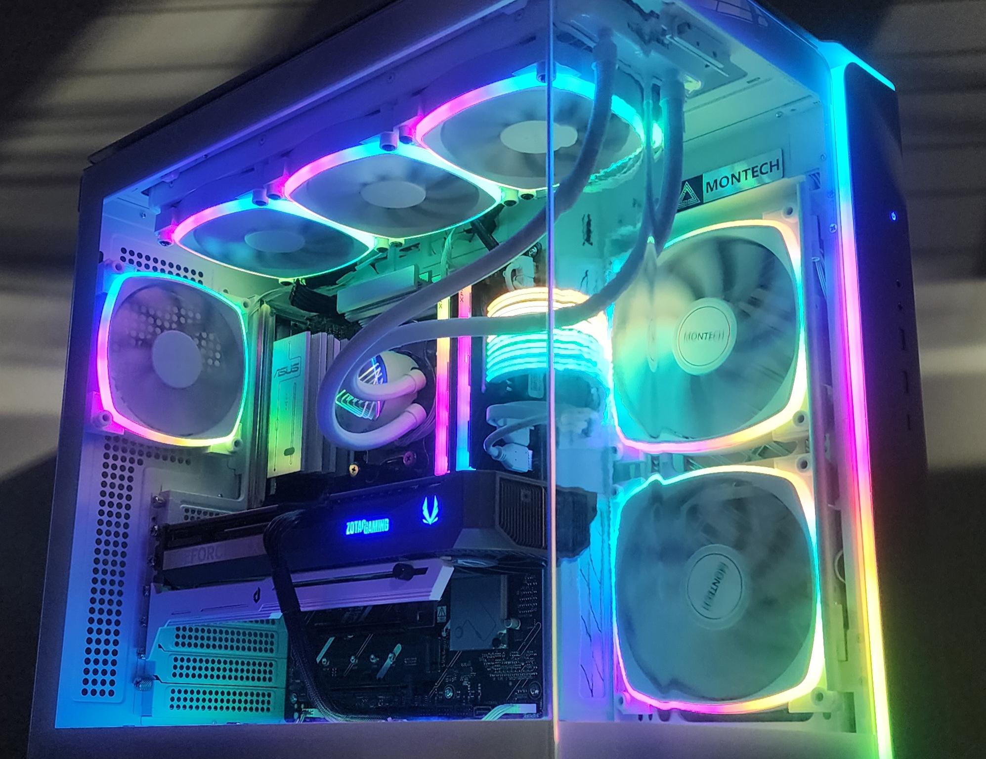 Gaming PC Ryzen 7 9700X 32GB RAM 2TB SSD RTX 5070 12GB Windows 11 Computer