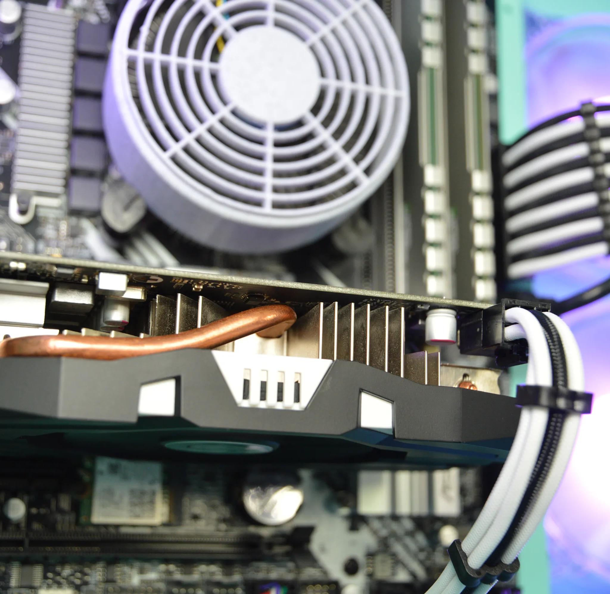 🍃🌿| GTX 1060 | INTEL i5-9400F | 16GB DDR4 RAM | 1TB NVME SSD | Minty Fresh 2.0 |