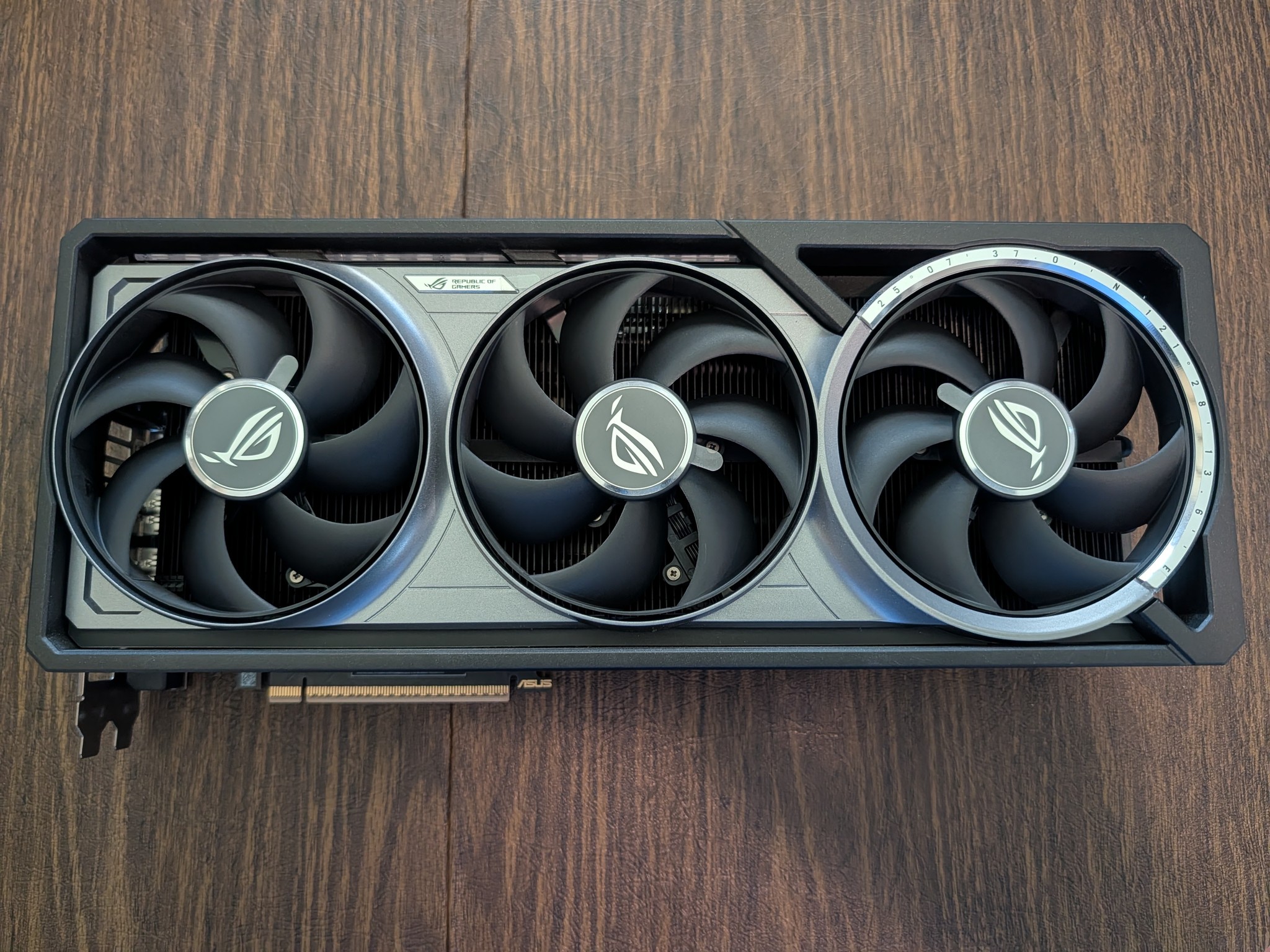 ASUS ROG Astral RTX 5090 OC Edition 32GB GDDR7 - LIKE NEW PRESTINE CONDITION