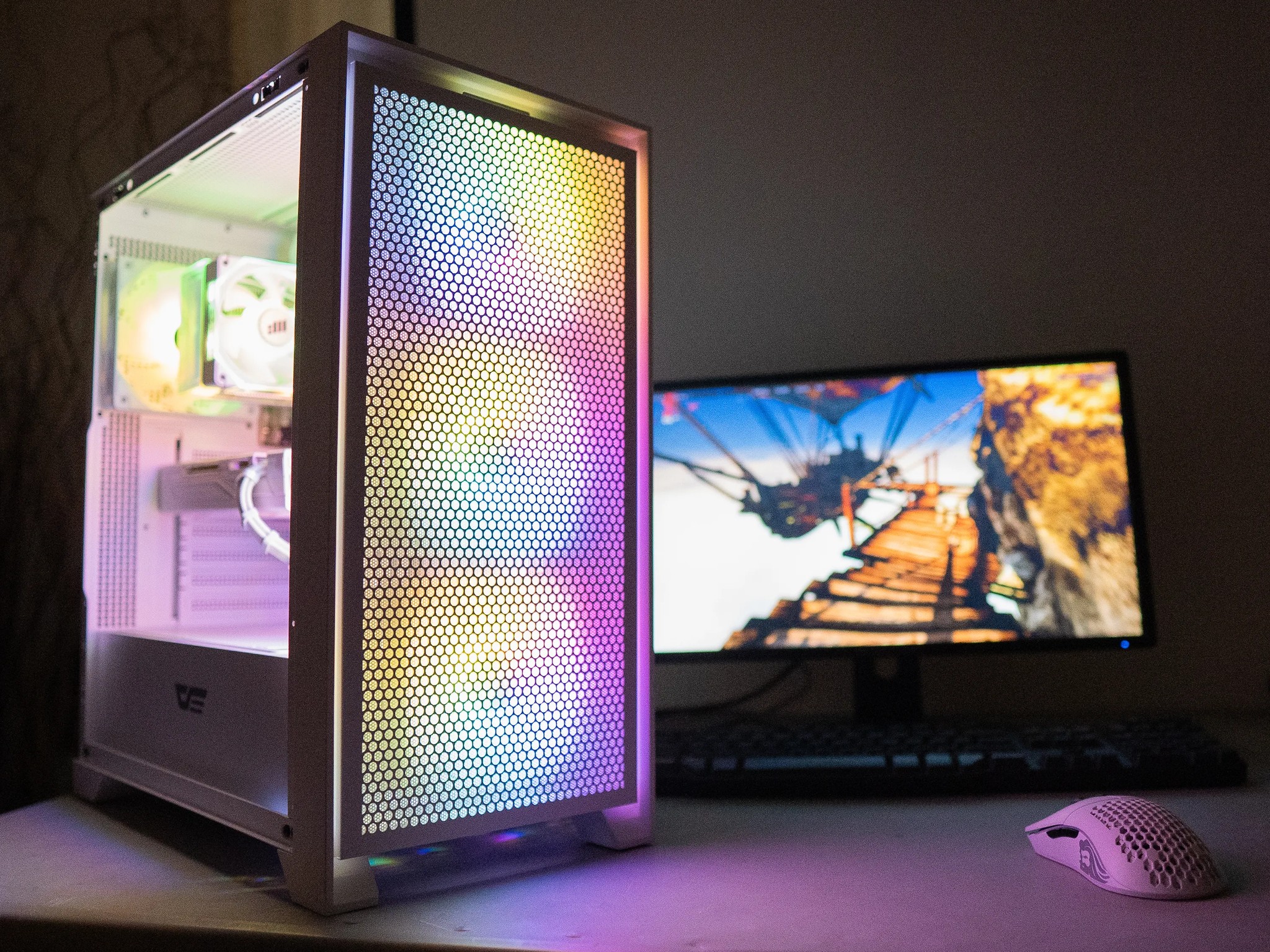 🍬🌨 | RX 580 8GB | RYZEN 5 1500X | 16GB DDR4 RAM | 1TB NVME SSD | Arctic Candy