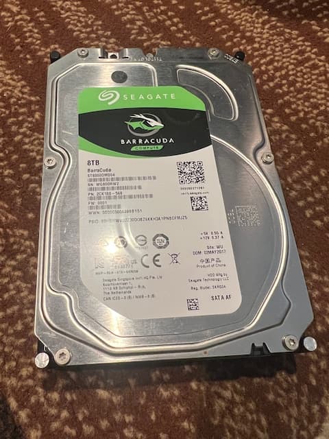 Seagate Barrauda 8 TB Internal Hard drive HDD 3.5 Inch SATA