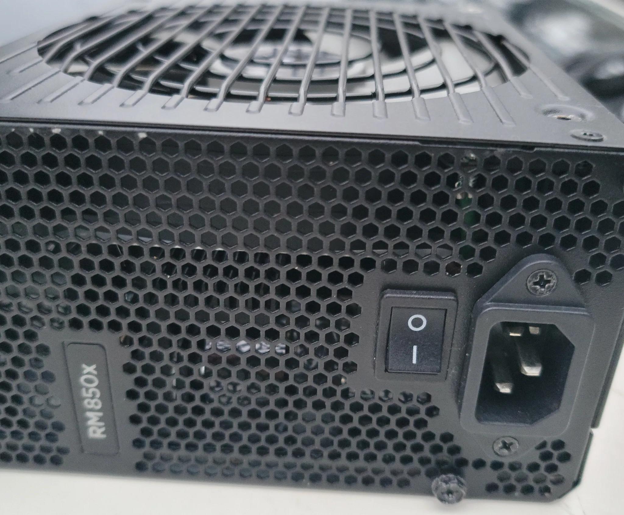 Corsair RM850x
