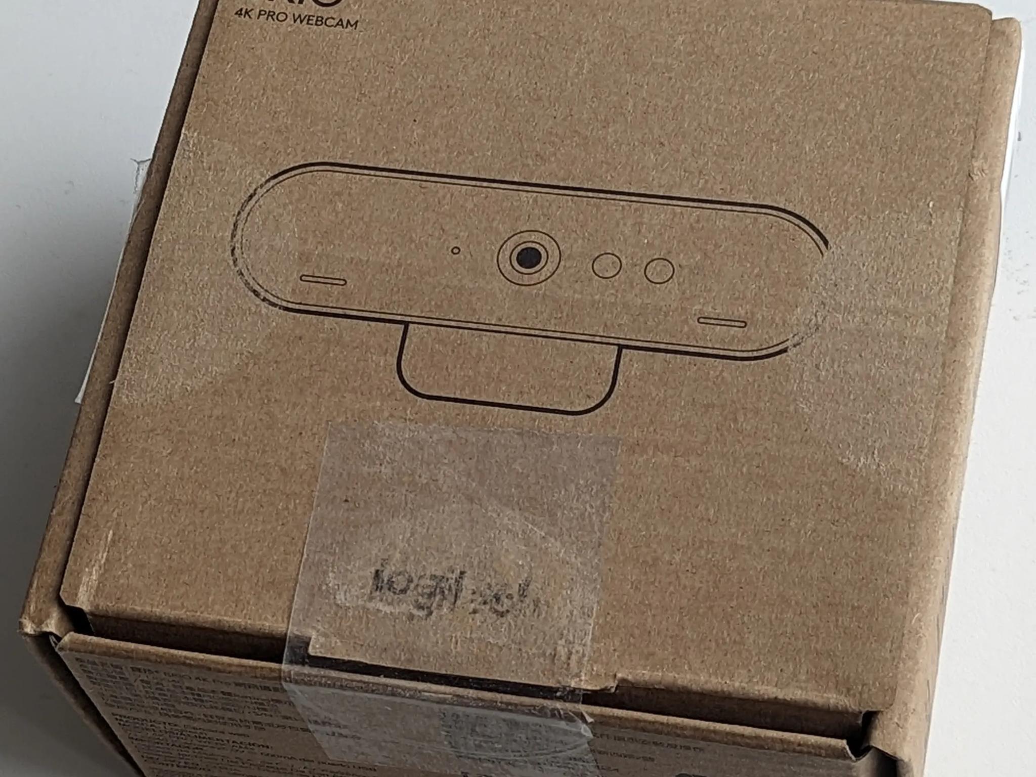 Logitech Brio 4K Webcam, Ultra 4K HD, Noise-Canceling mic, Auto Light Correction, Wide Field of View