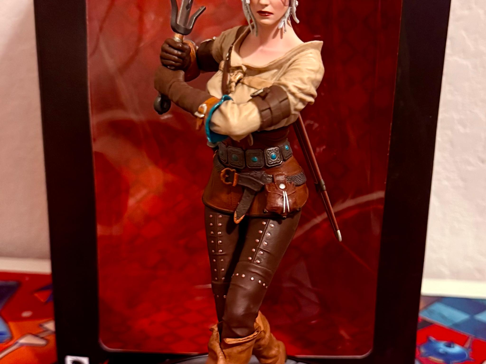 The Witcher 3 Wild Hunt | Cirilla "Ciri" Statue | Dark Horse 10in Figure
