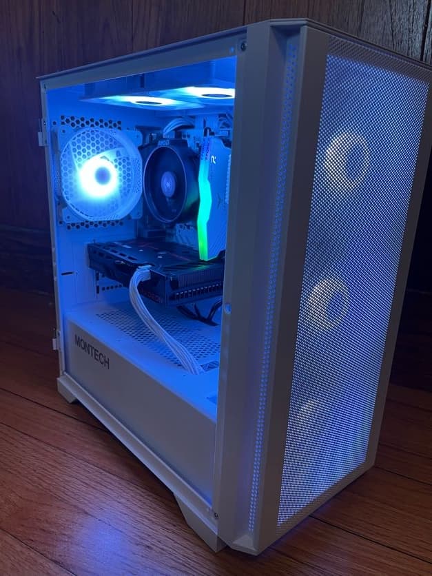 Ultra Budget White Gaming PC | Ryzen 5 5500 | RX 6500 xt