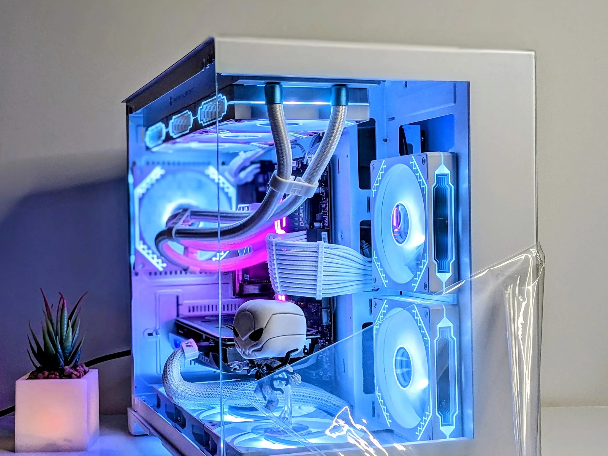 “P0iSoN” 🗯️ (S:2/E:1)| Ryzen 7(AM5)⚪️RTX 4070 Super⚪️ 16GB DDR5 RAM⚪️1TB NVMe+500GB SSD⚪️Windows 11