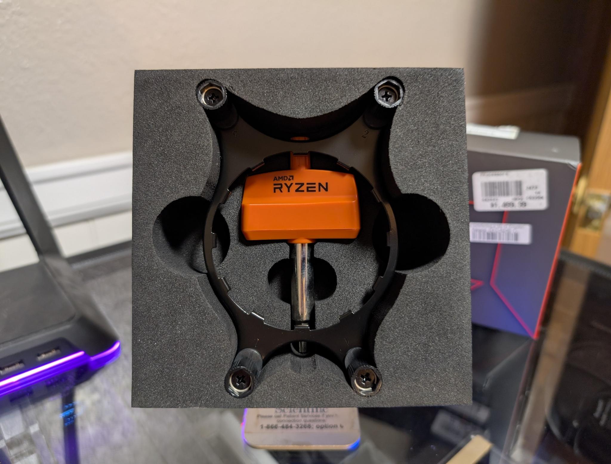 AMD Threadripper 7960X TRx50 Zen 4 24 Cores 48 Threads