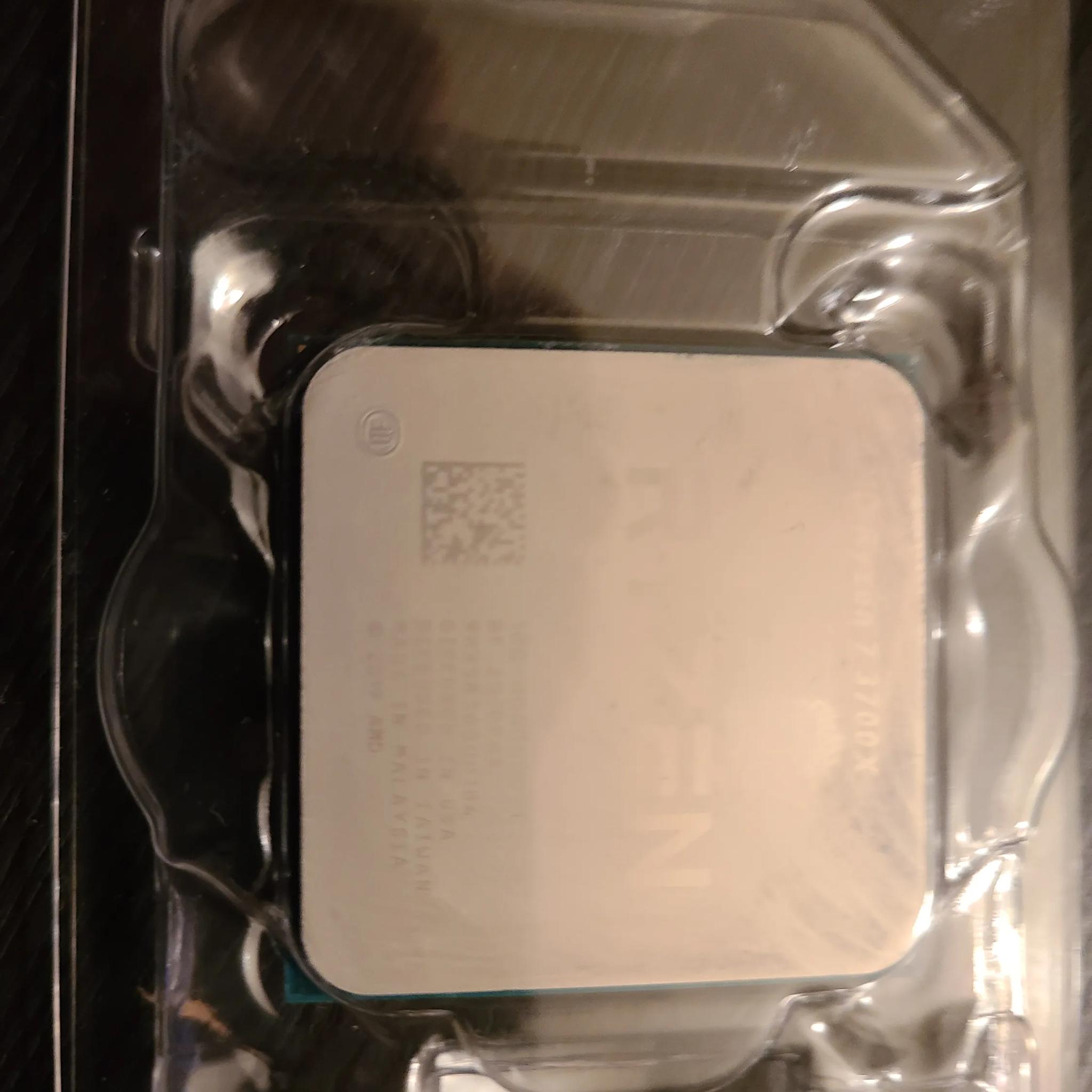 AMD Ryzen 7 3700X Used with Cooler included