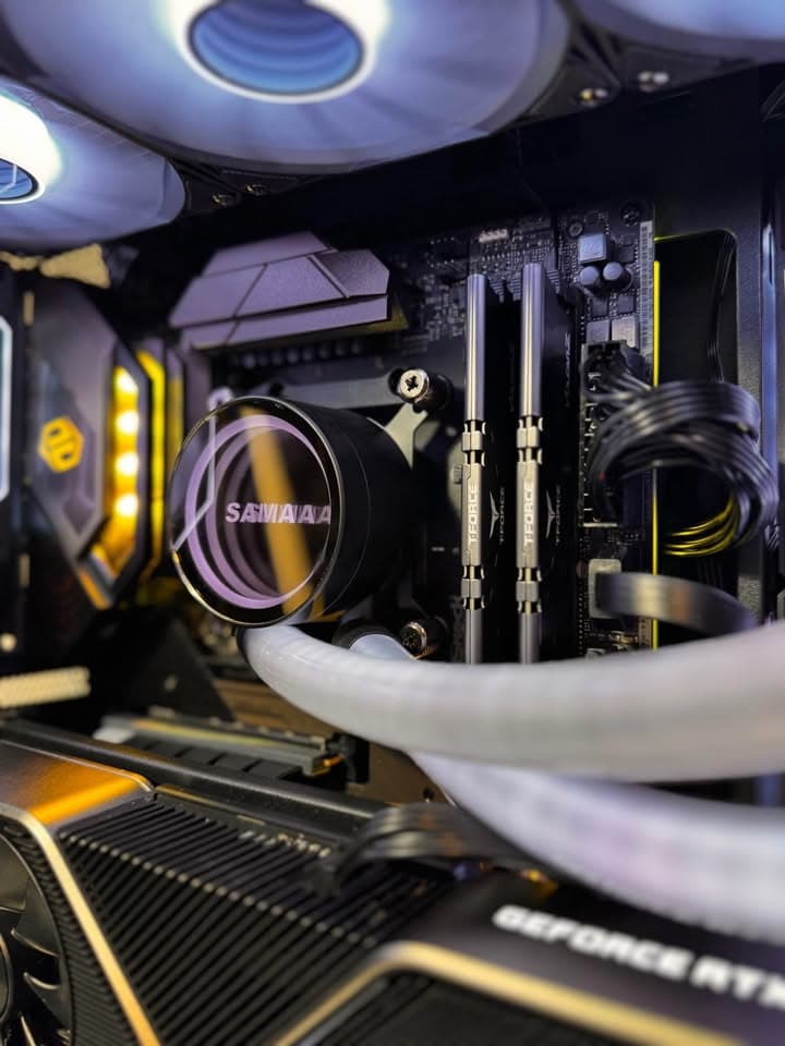 🖤FUTURE🖤 RTX 3080 FE|Ryzen 7 5700X|32GB RAM|1TB M.2|WIFI|ARGB Fans|