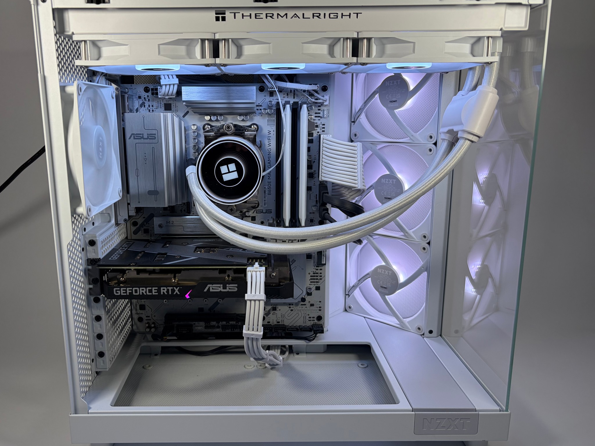 ❄️ Gaming PC | R5 8600G/ RTX 3060 Ti/ 32GB DDR5/ 1Tb Storage/ NZXT H6 White