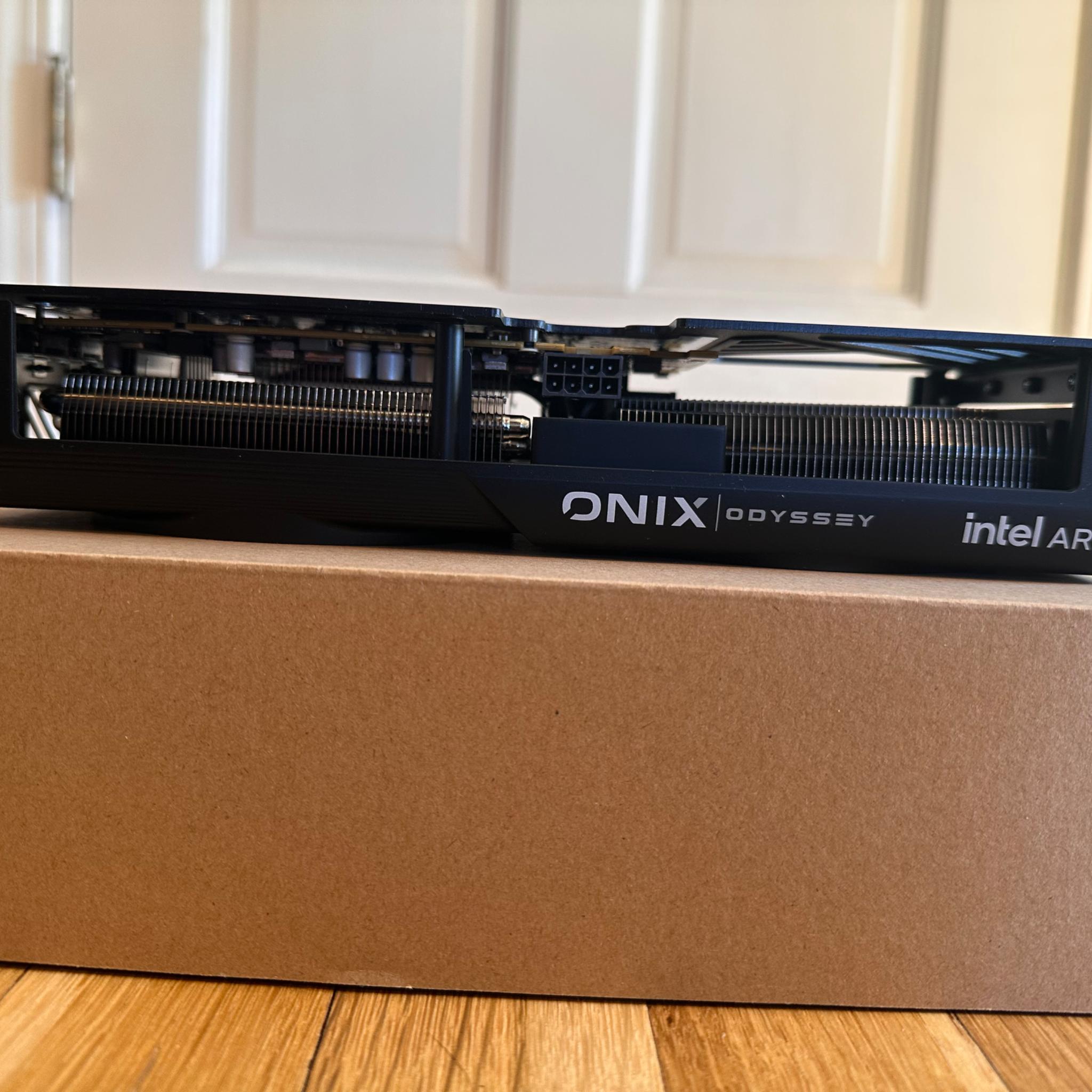 Intel Arc B580 - Onix Odyssey GPU