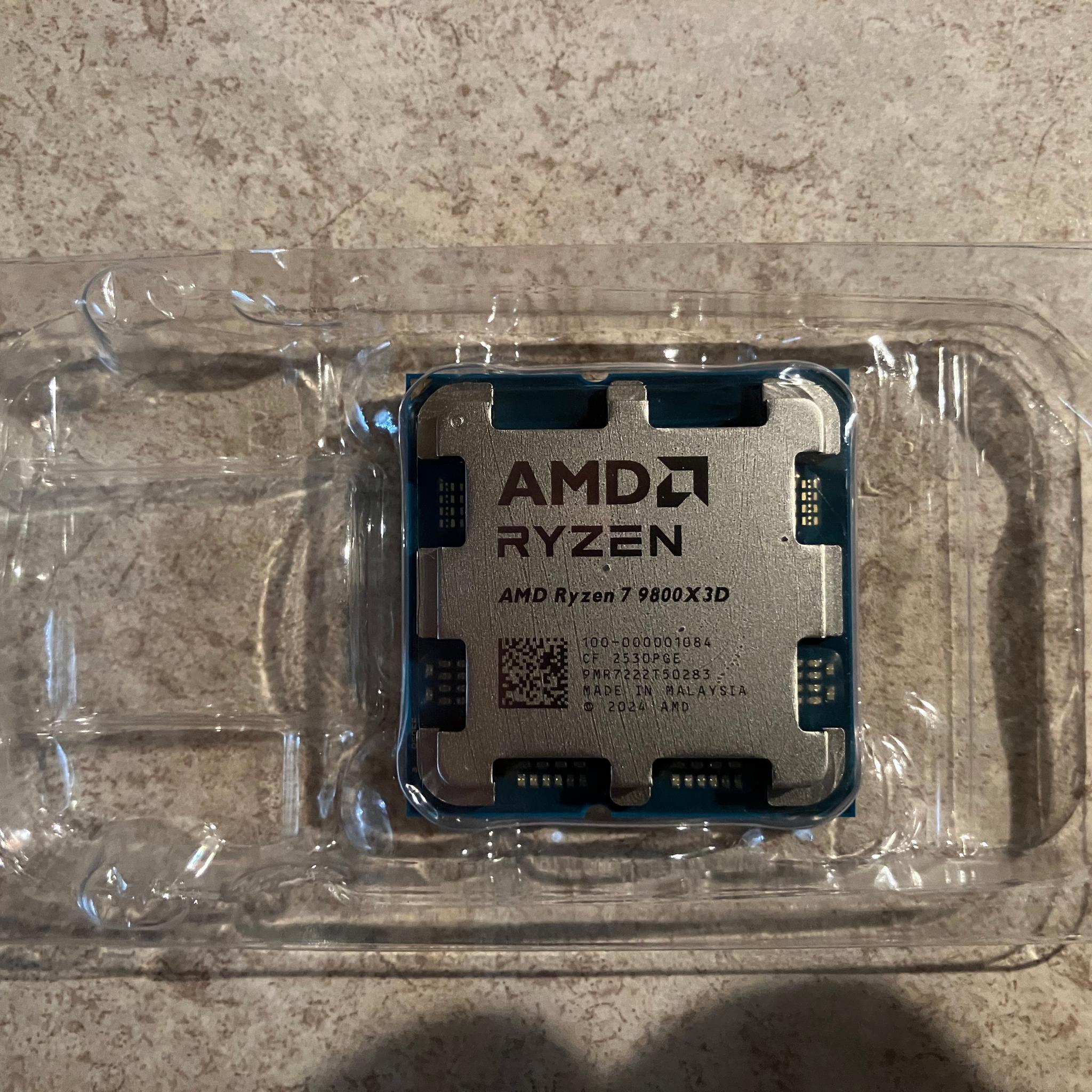 AMD Ryzen 7 9800X3D
