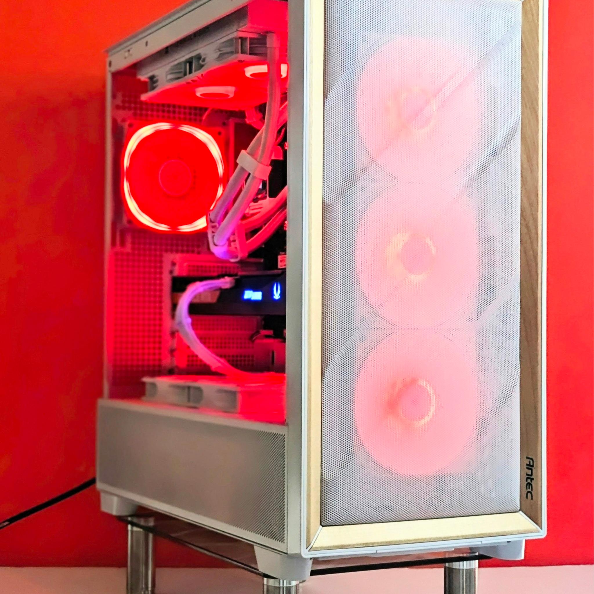 GeForce RTX 5070 Custom Gaming PC - Ryzen 7 7700X, 32GB RAM, 2TB SSD