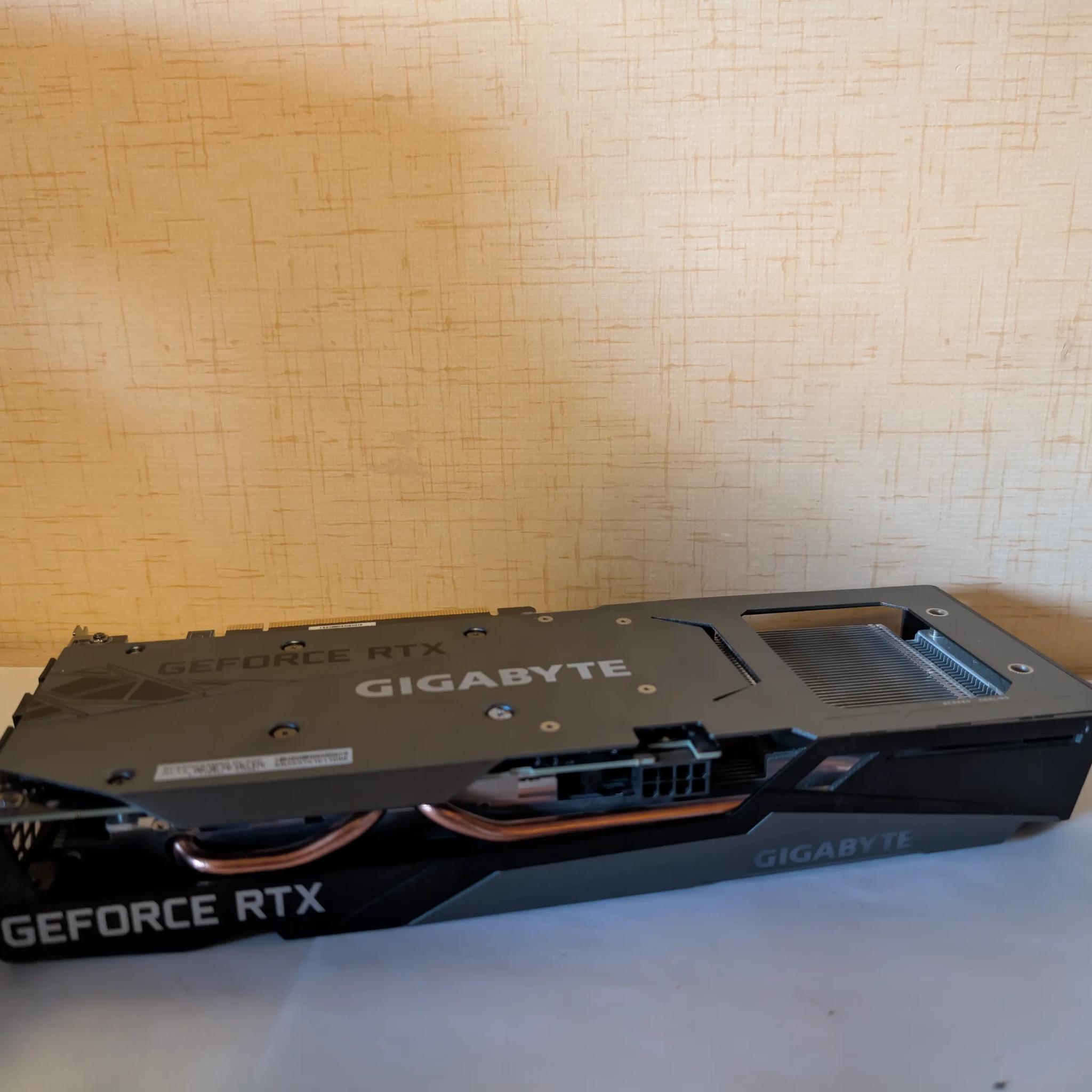 Gigabyte 3050 OC 8GB