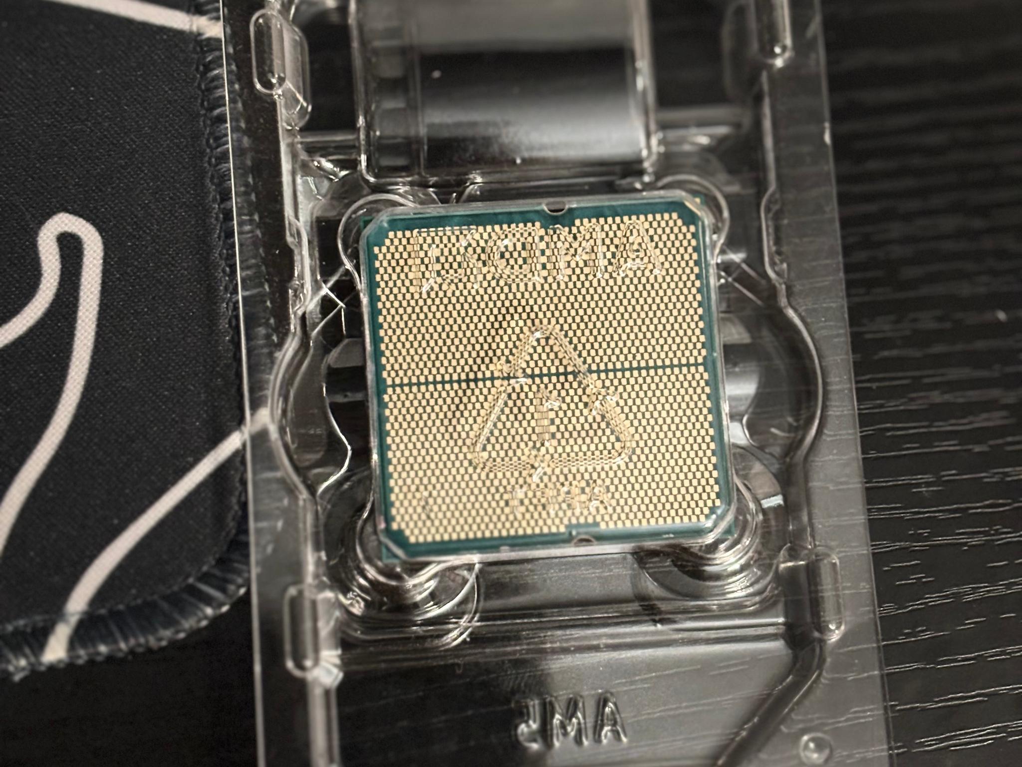 AMD Ryzen 9 7900X