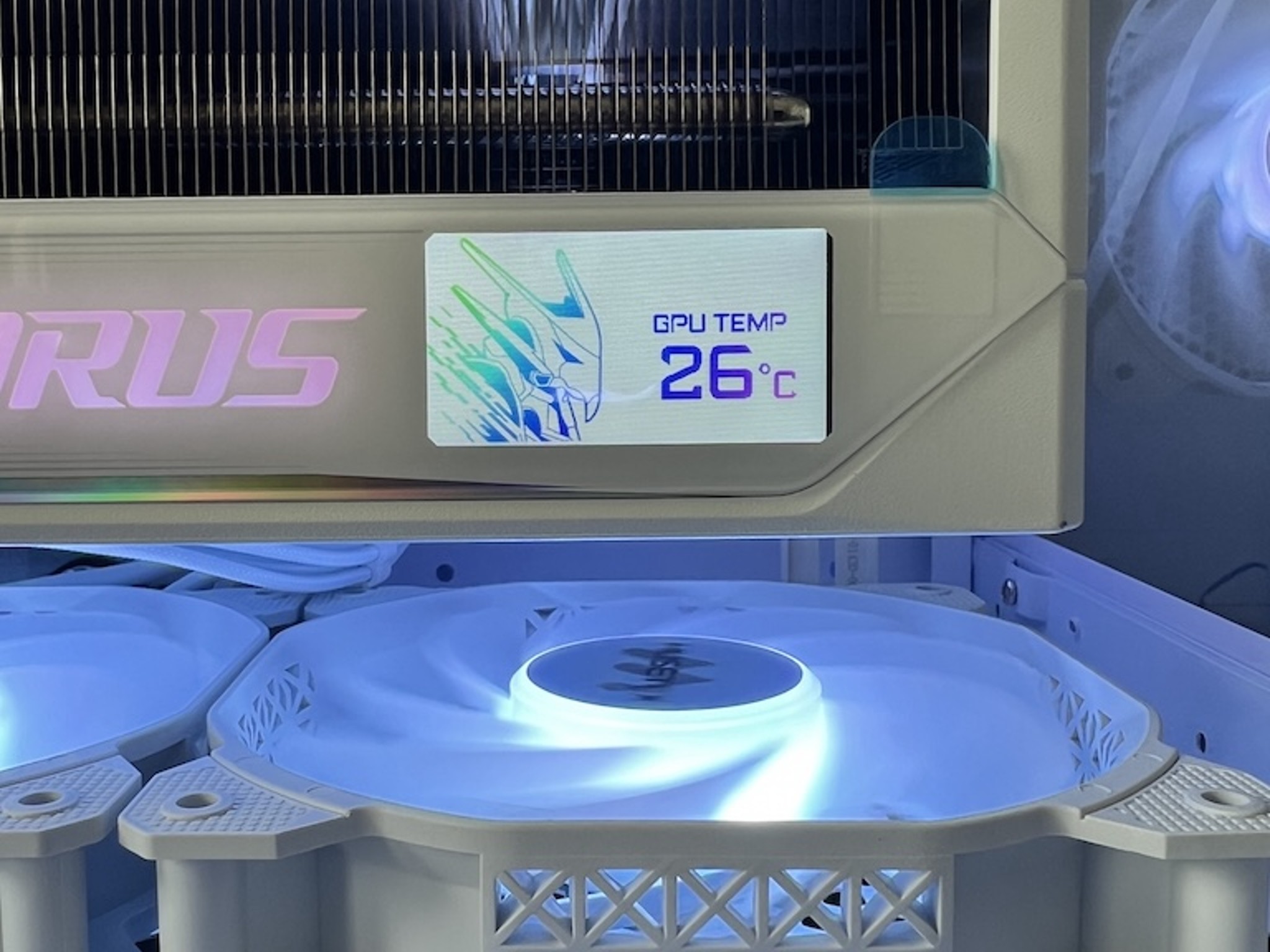 5080 AORUS MASTER ICE Ryzen 7 9800X3D 32GB DDR5 2TB M.2 WIFI 7 Win 11 Pro