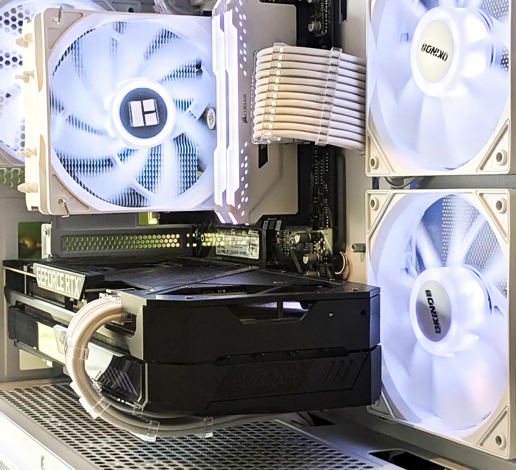 🤍 IceFang 🐉 || 🐲 RTX 3070 | AMD Ryzen 5 5600x | 16GB DDR4 RAM | 1TB NVME SSD