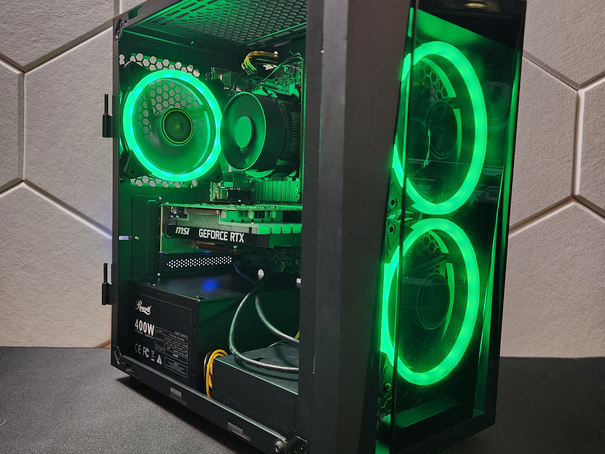 "Budget ESport PC" RTX 3050 6GB | Intel I3 10100f | 16GB DDR4 | 500gb SSD | WIFI