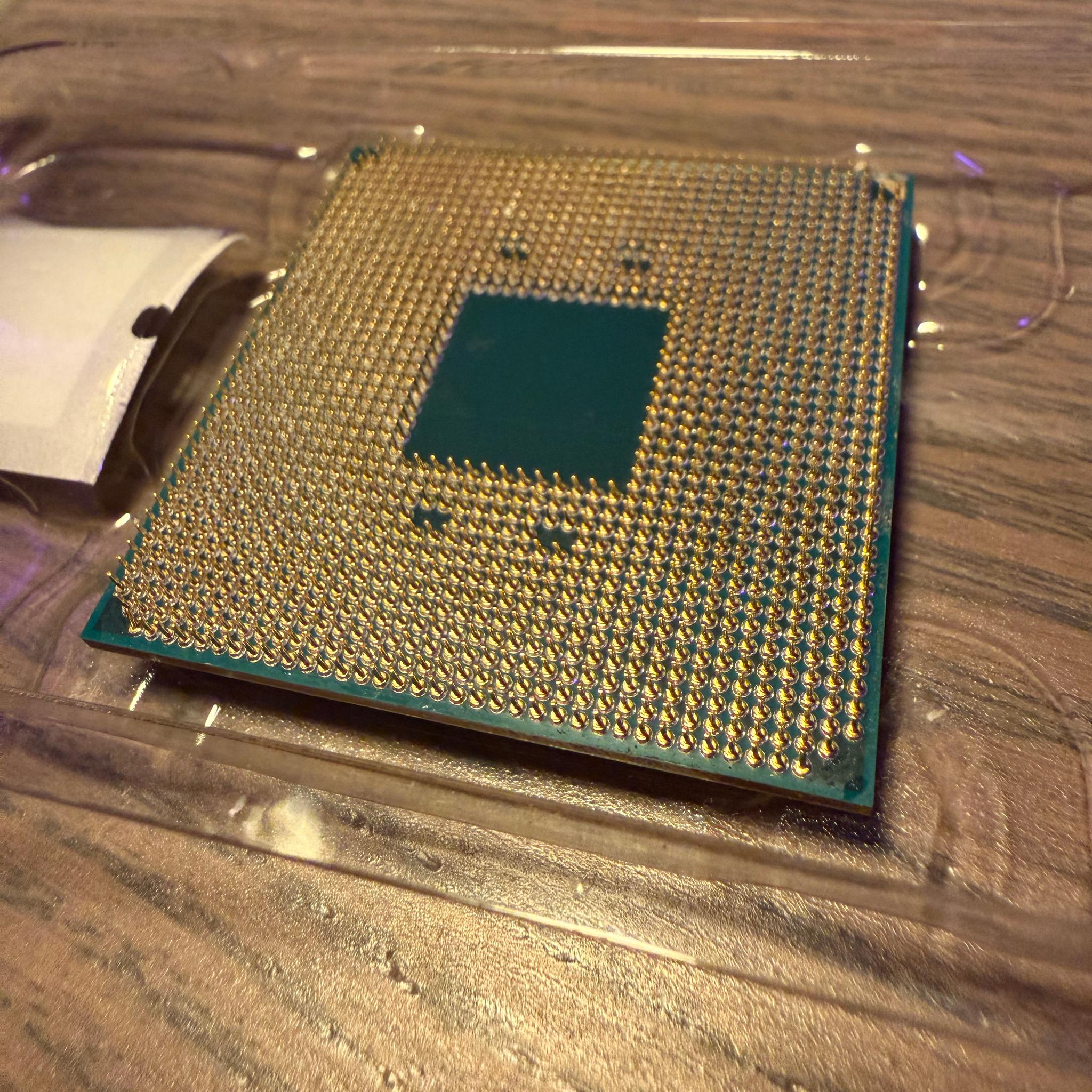 AMD Ryzen 7 3800X