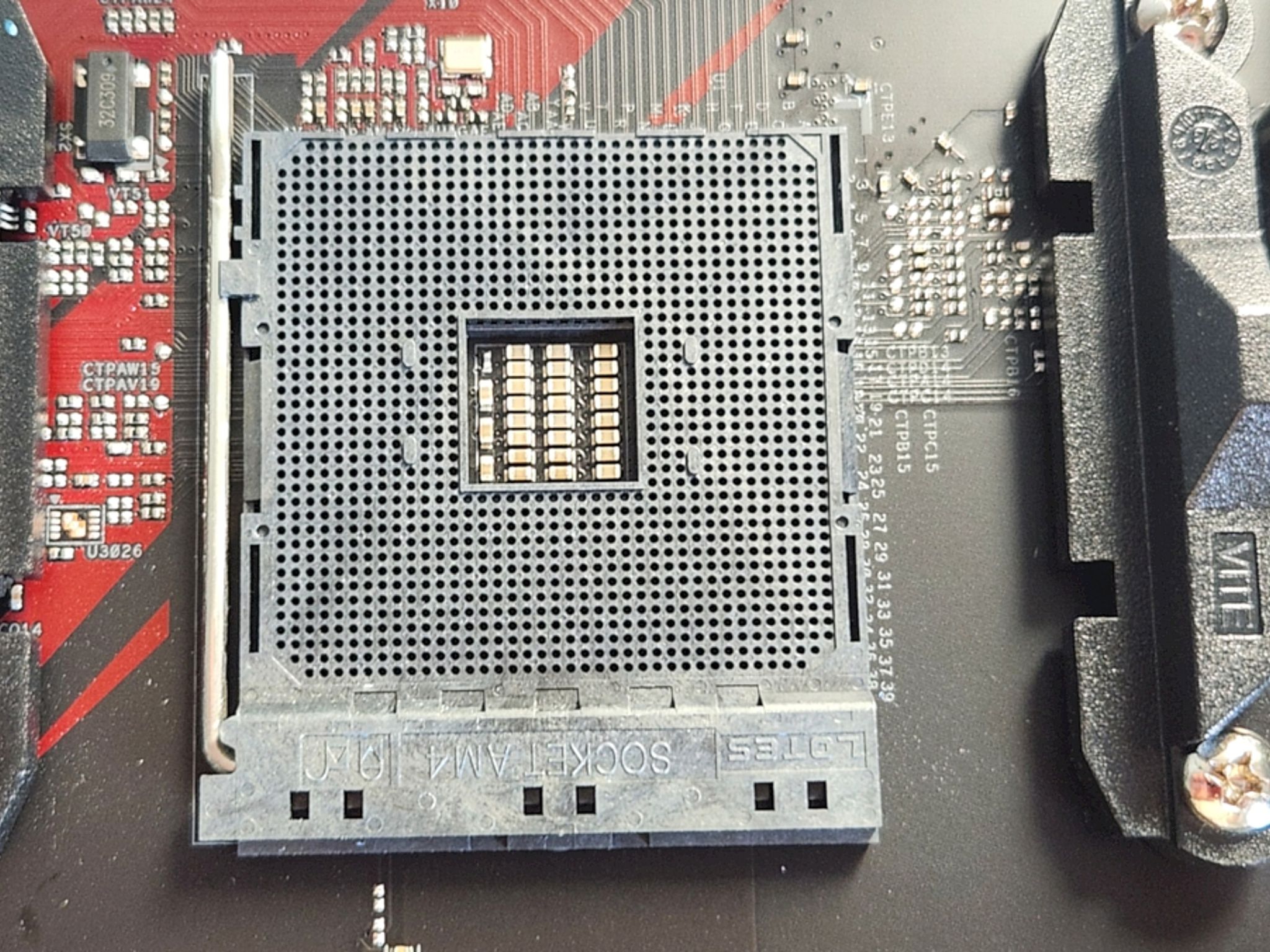 ASRock B550 PG Velocita + Intel AX210 Wifi 6E card + Asus Wifi 6E antenna
