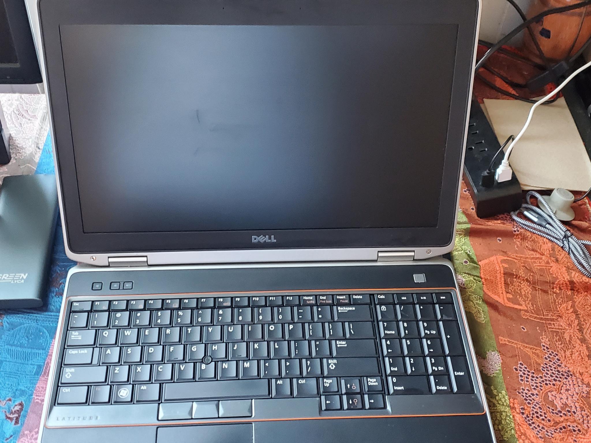 Dell Latitude E6520 (Win 11)