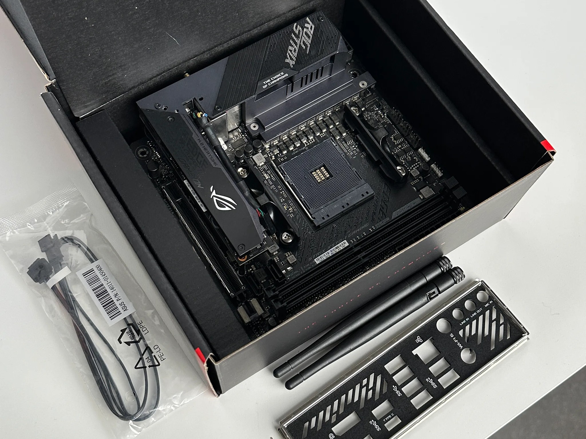 Asus ROG Strix X570-I Gaming ITX Motherboard