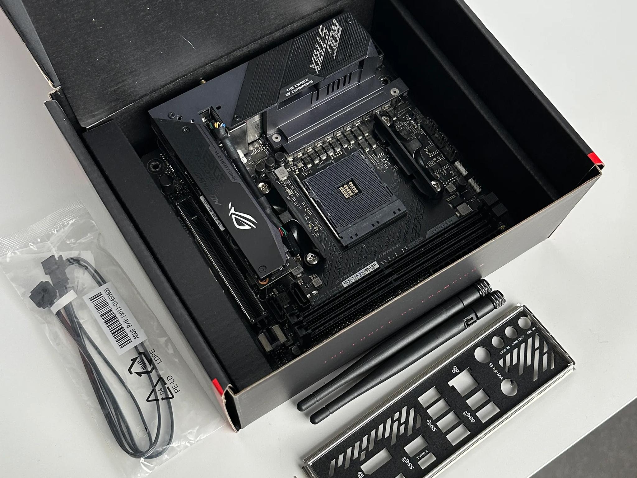 Asus ROG Strix X570-I Gaming ITX Motherboard