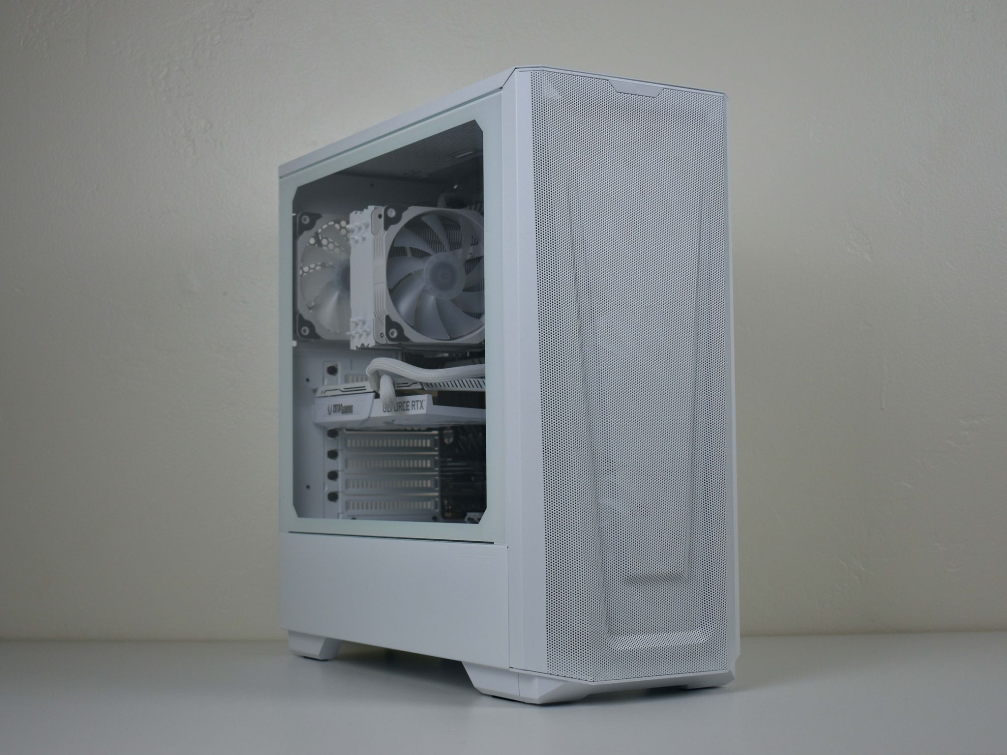 Forge Hercules ❄️ARCTIC WHITE❄️ Gaming PC / RTX 3060ti / Ryzen 5600 / 1TB NVME SSD / 16GB DR4 / WiFi
