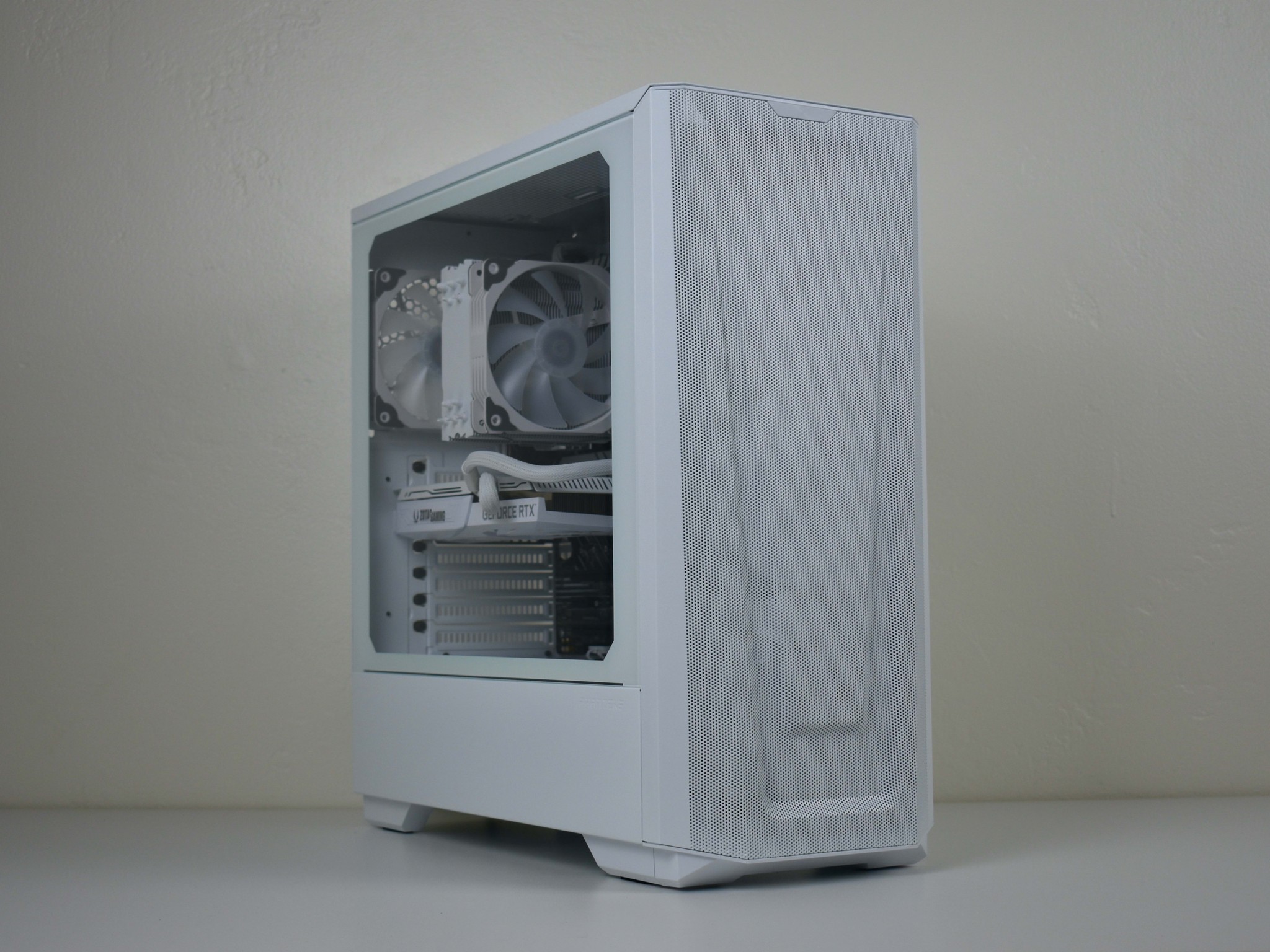Forge Hercules ❄️ARCTIC WHITE❄️ Gaming PC / RTX 3060ti / Ryzen 5600 / 1TB NVME SSD / 16GB DR4 / WiFi