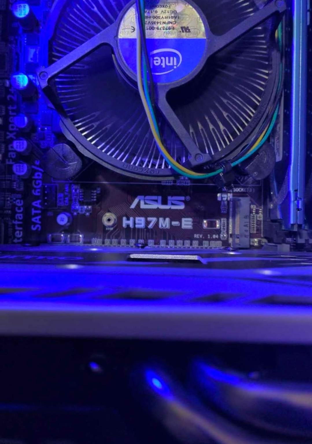 Custom Gaming PC Build
