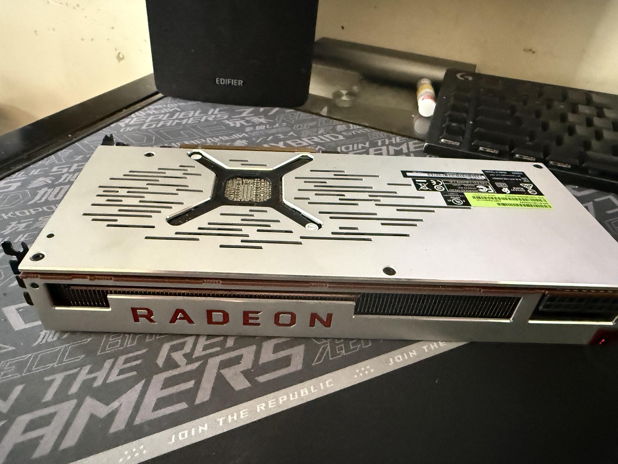 AMD Radeon VII 16GB HBM2 PCIe Graphics Card – Raw Power for Gaming & Creation!