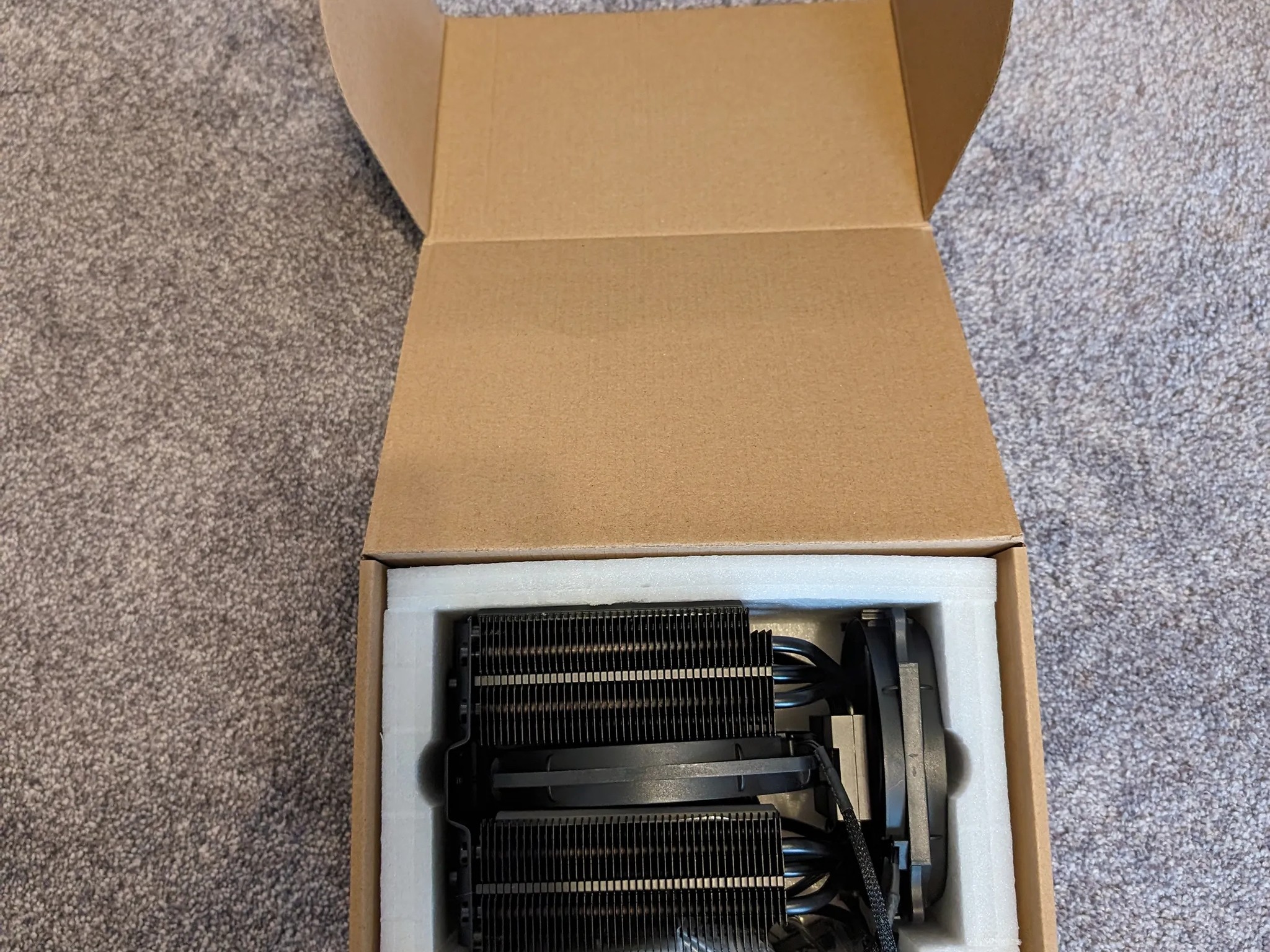 5800X3D, X570, 32GB, Dark Rock Pro 4