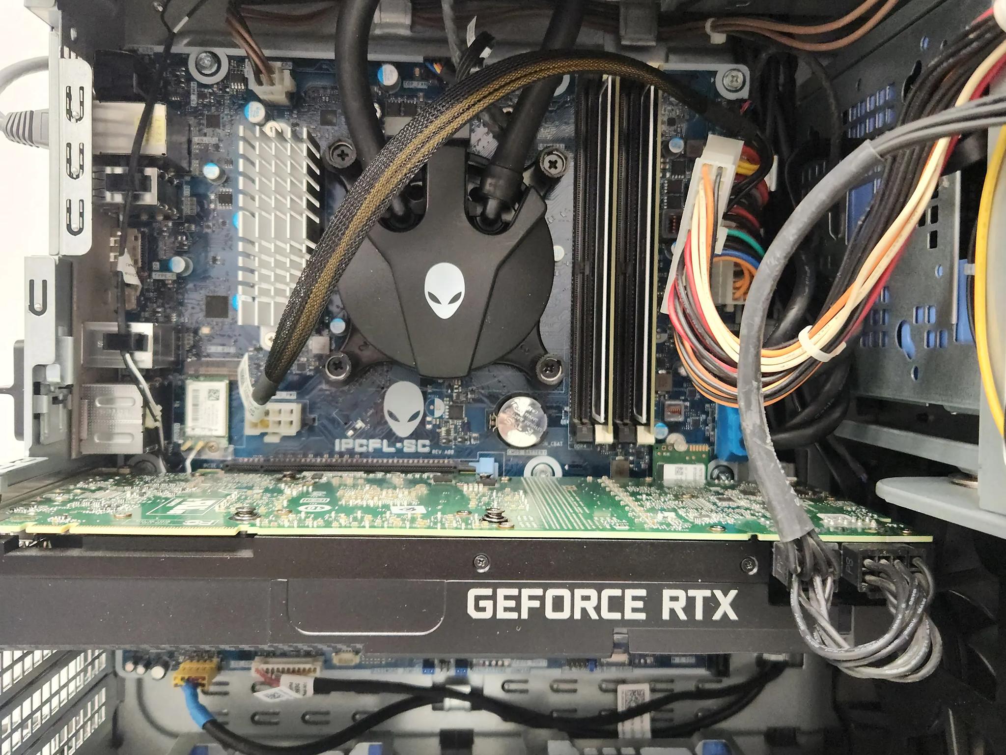 Alienware i7 8700k, 2070 super, AIO Liquid Cooling