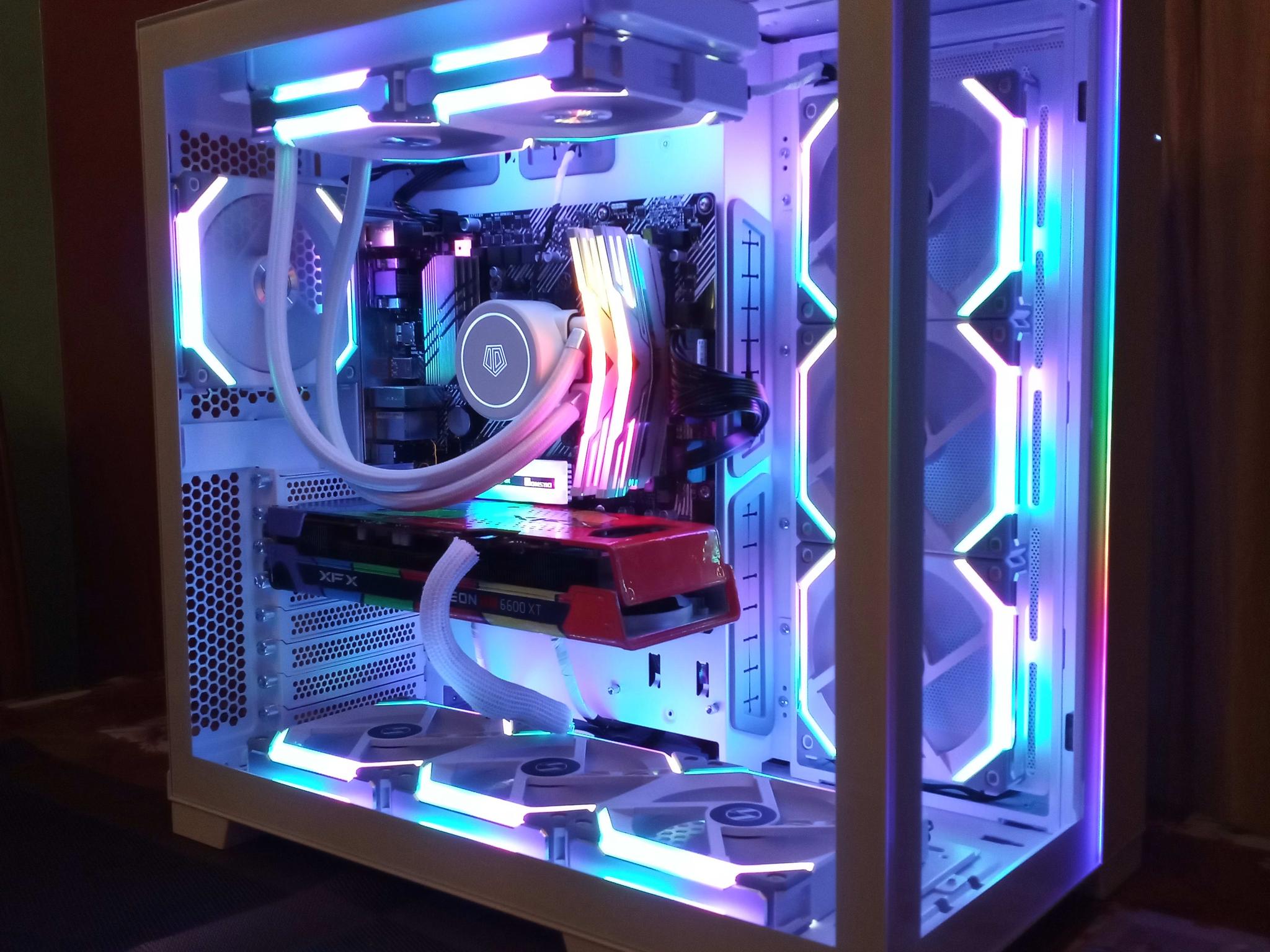 ICEBERG🧊| Ryzen 5600 & RX 6600XT Gaming/Streaming PC