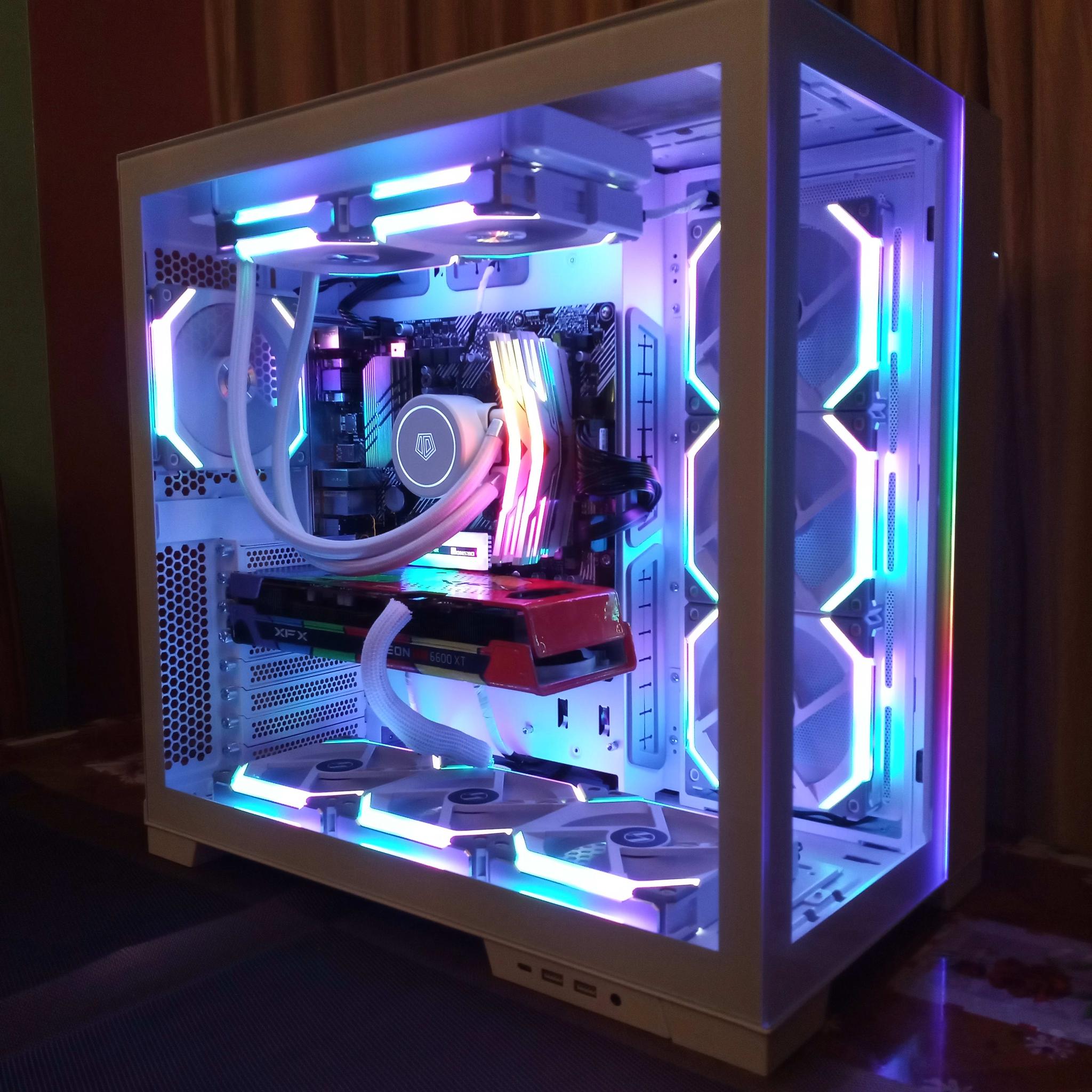 ICEBERG🧊| Ryzen 5600 & RX 6600XT Gaming/Streaming PC