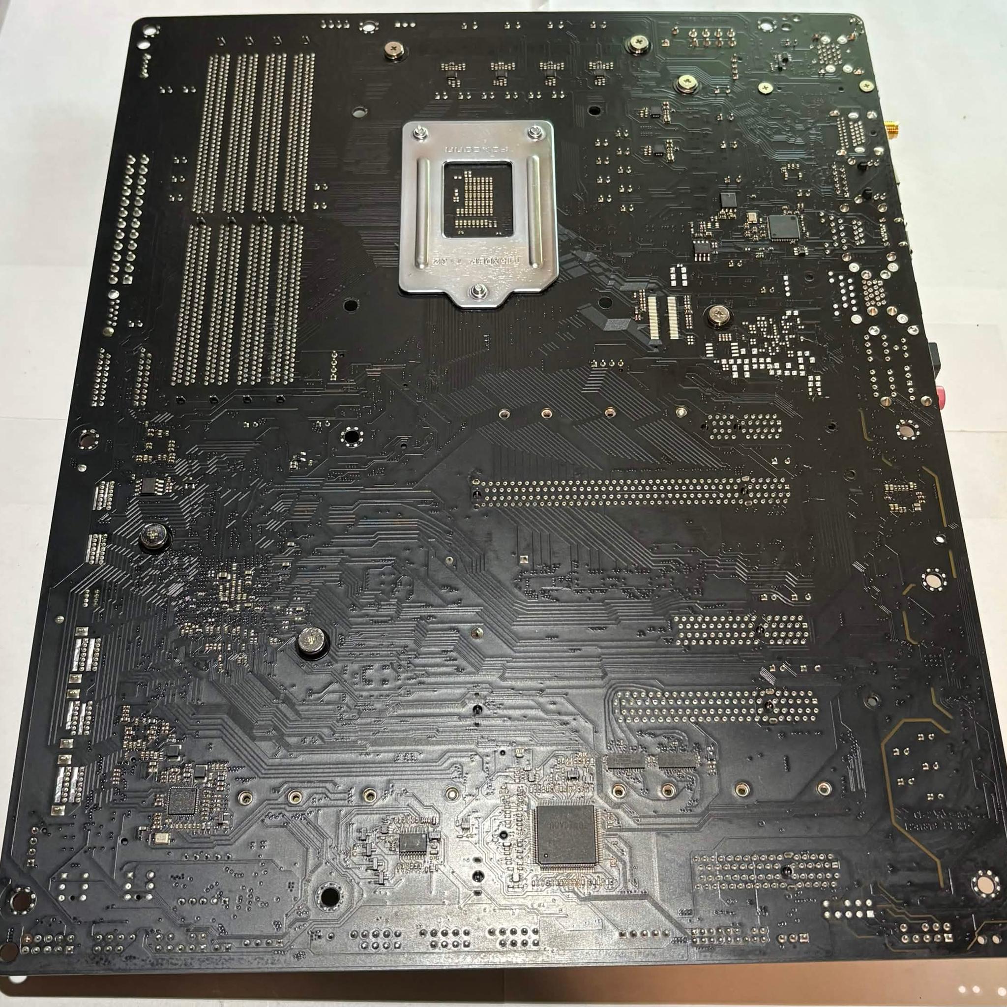 ASRock Z270 Taichi ATX Motherboard LGA 1151 DDR4 | Jawa