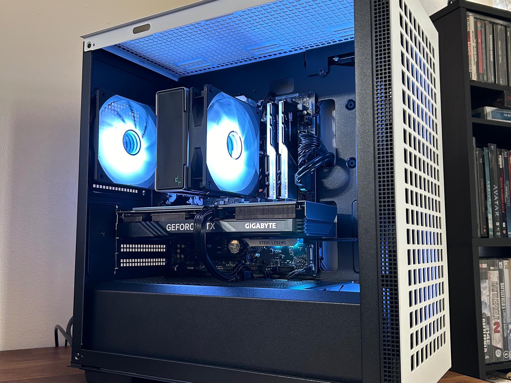 RTX 4060 | Ryzen 5 5500 | 1TB SSD | WI-FI | The Mini Legend V11