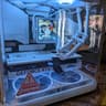 Bomb Devil Ice - RTX 5070, Intel Core Ultra 7 265K, 32 GB DDR5, 2 TB Gen 5 NVME, RGB, Liquid Cooled