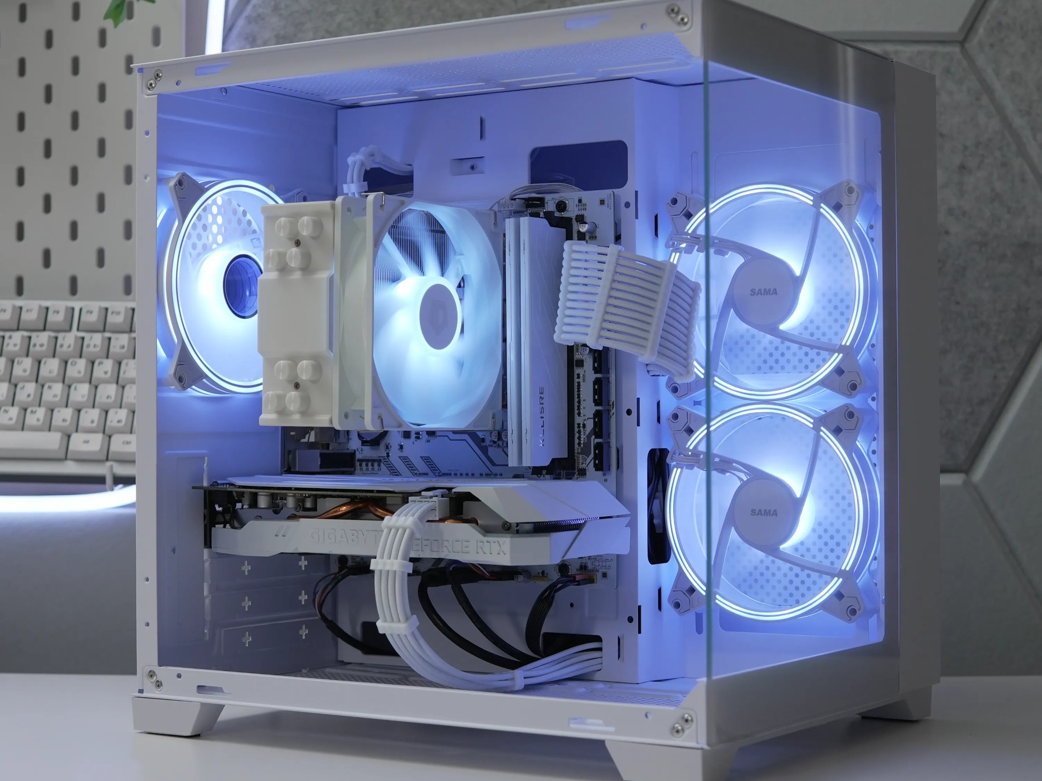 Awesome Gaming PC! (RTX 2060 | RYZEN 5 | 32GB RAM | WIFI)