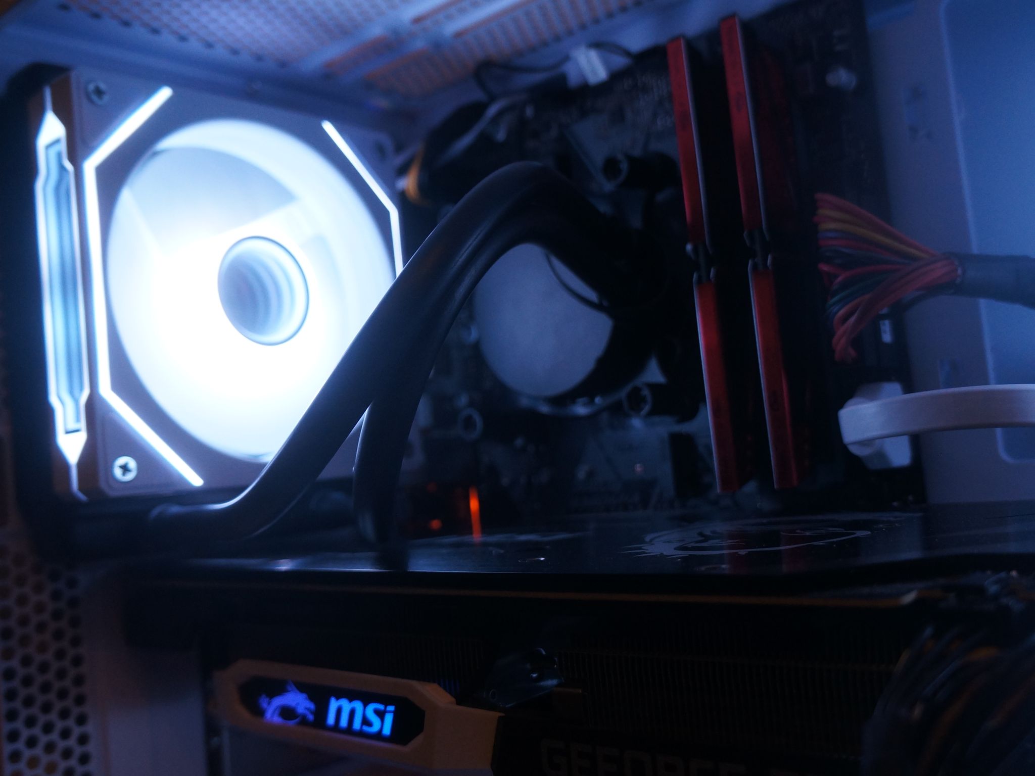 1080p Gaming Beast | RTX 2070 + i7 | 16gb | 1tb
