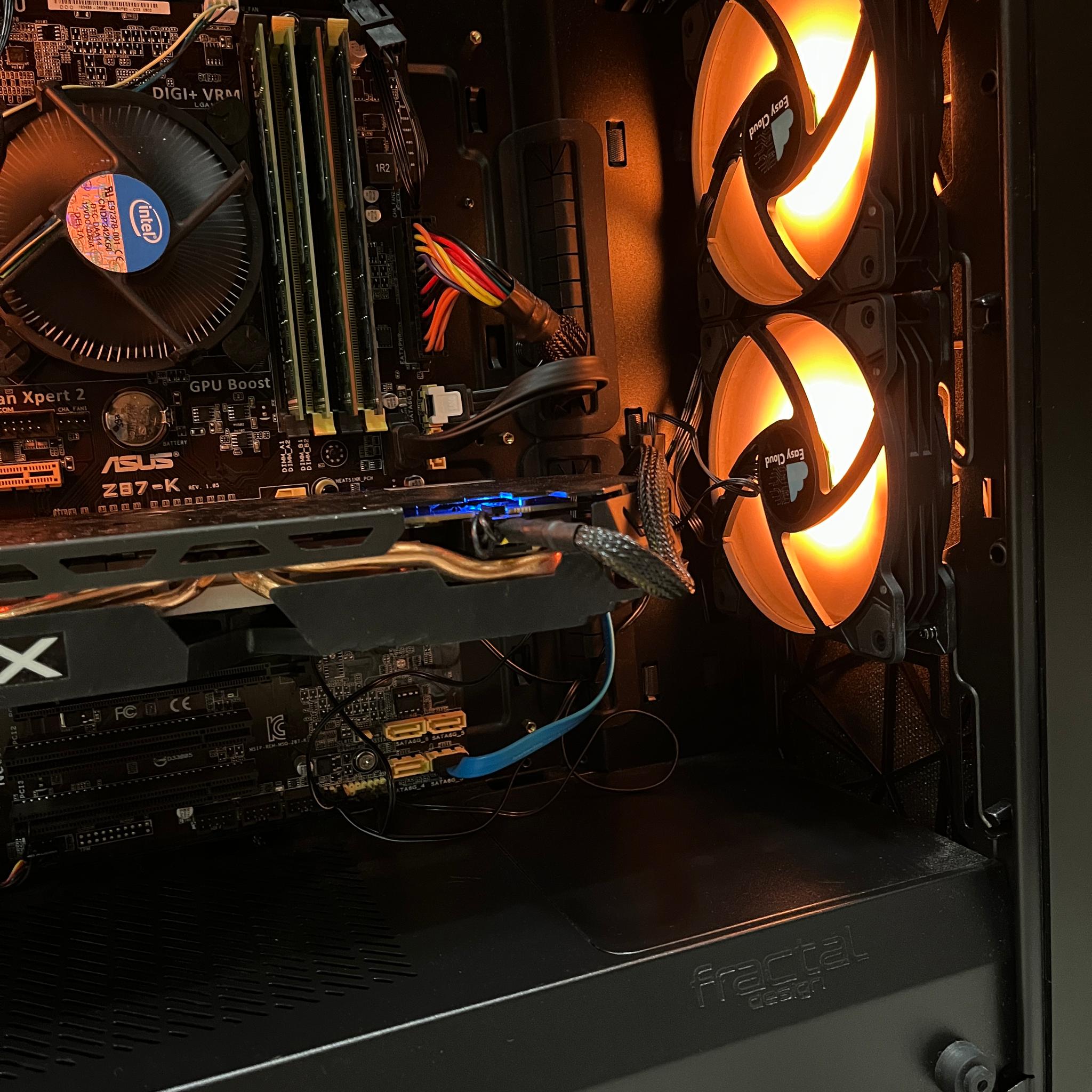 🟢🔥 Budget Gaming PC – RGB Case w/ Remote - Intel i5-4440, AMD RX 580, 1 TB Storage & 12 GB RAM 🖥️🔵