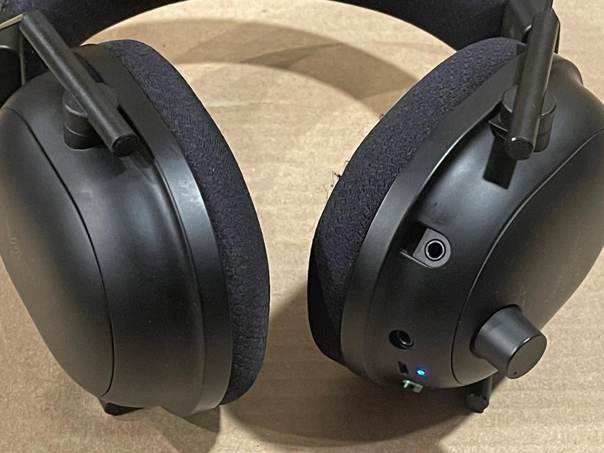 Used, Razer BlackShark V2 Pro Wireless Gaming Headset