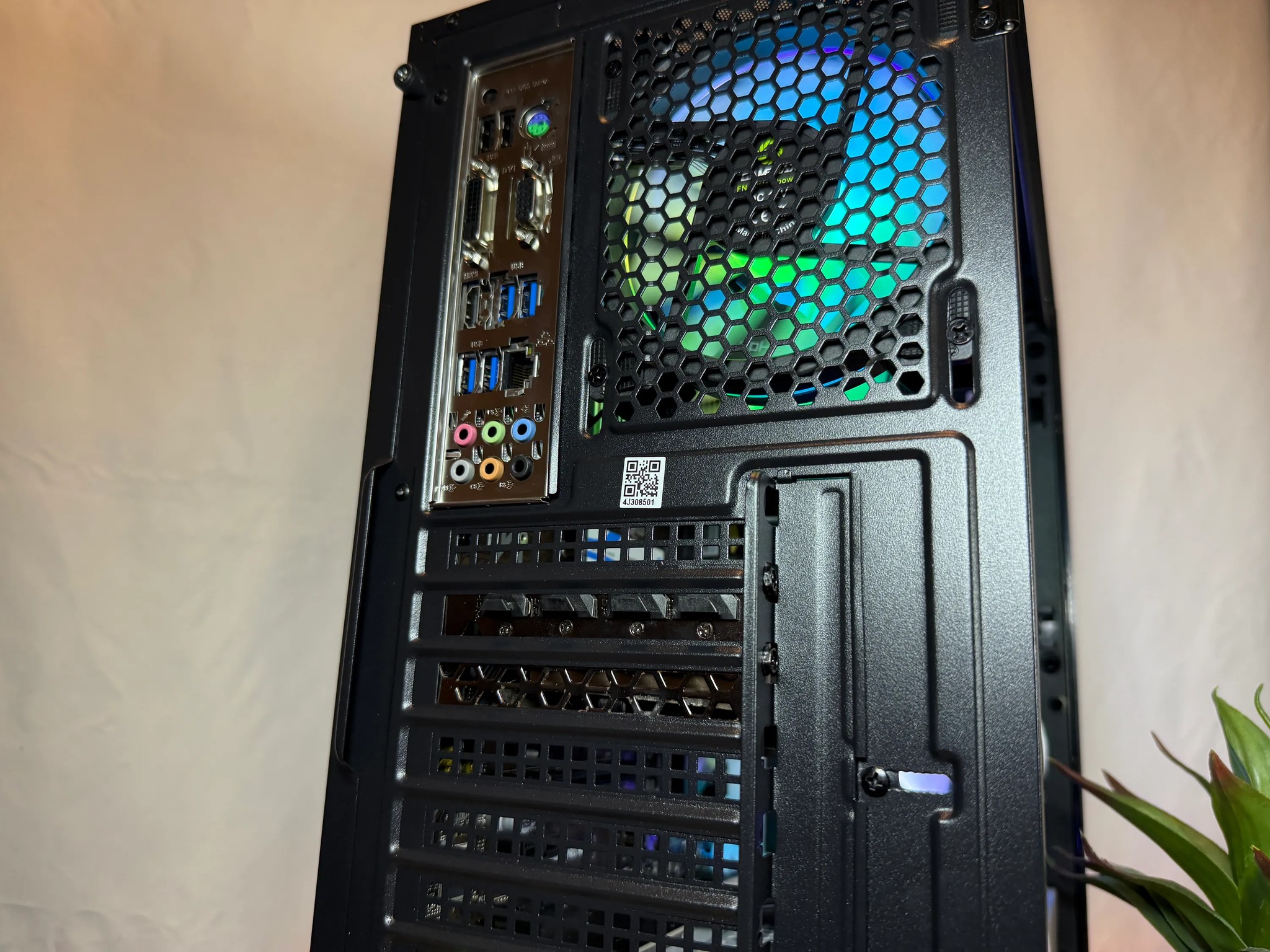 ⚔️Custom Build RGB Gaming PC⚔️| Windows 11, RX 5700 XT, Ryzen 5 | CoD 6, Fortnite, GTA V, and more!