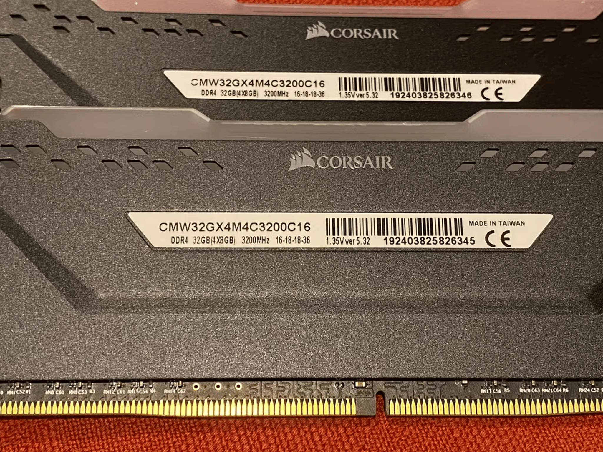 Corsair Vengeance RGB Pro 32GB (4 x 8GB) 3200MHz C16