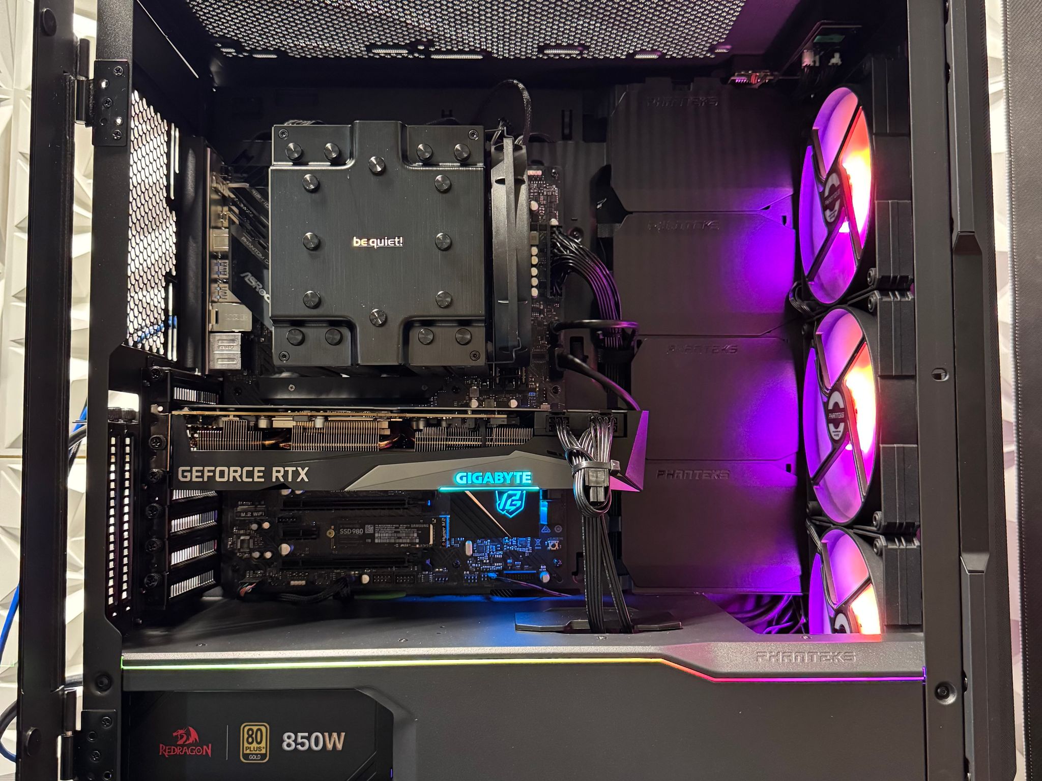 RTX 3070 / Ryzen 7 5800x / 32GB DDR4 Ram / 1TB Samsung SSD / Gaming pc / streaming pc / creator pc
